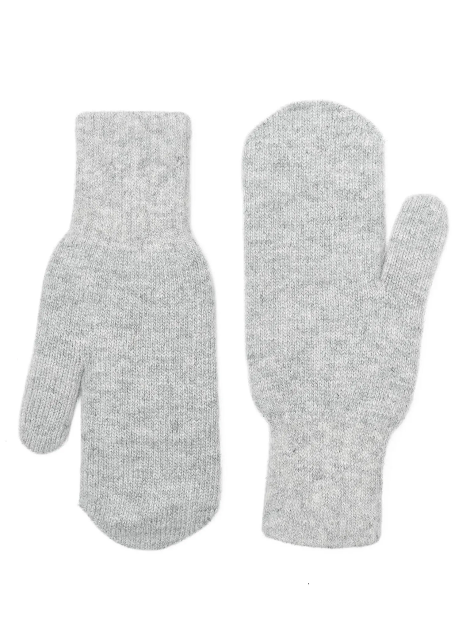 Варежки из ангоры серого цвета фото 1