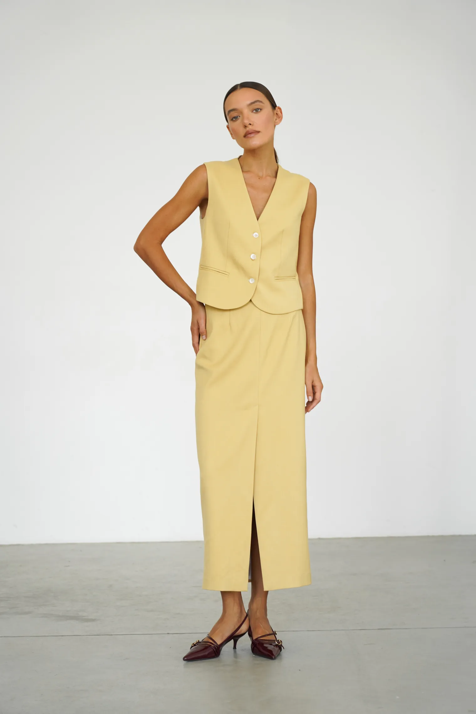 Юбка макси из шерсти цвета молочный лимон фото 1