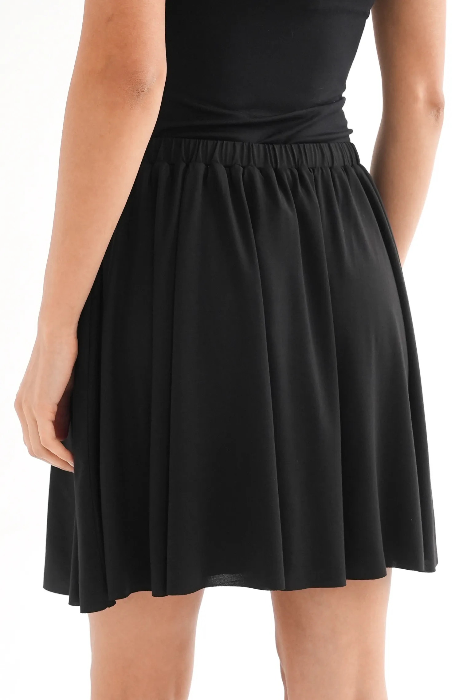 Юбка мини из трикотажа чёрного цвета фото 8