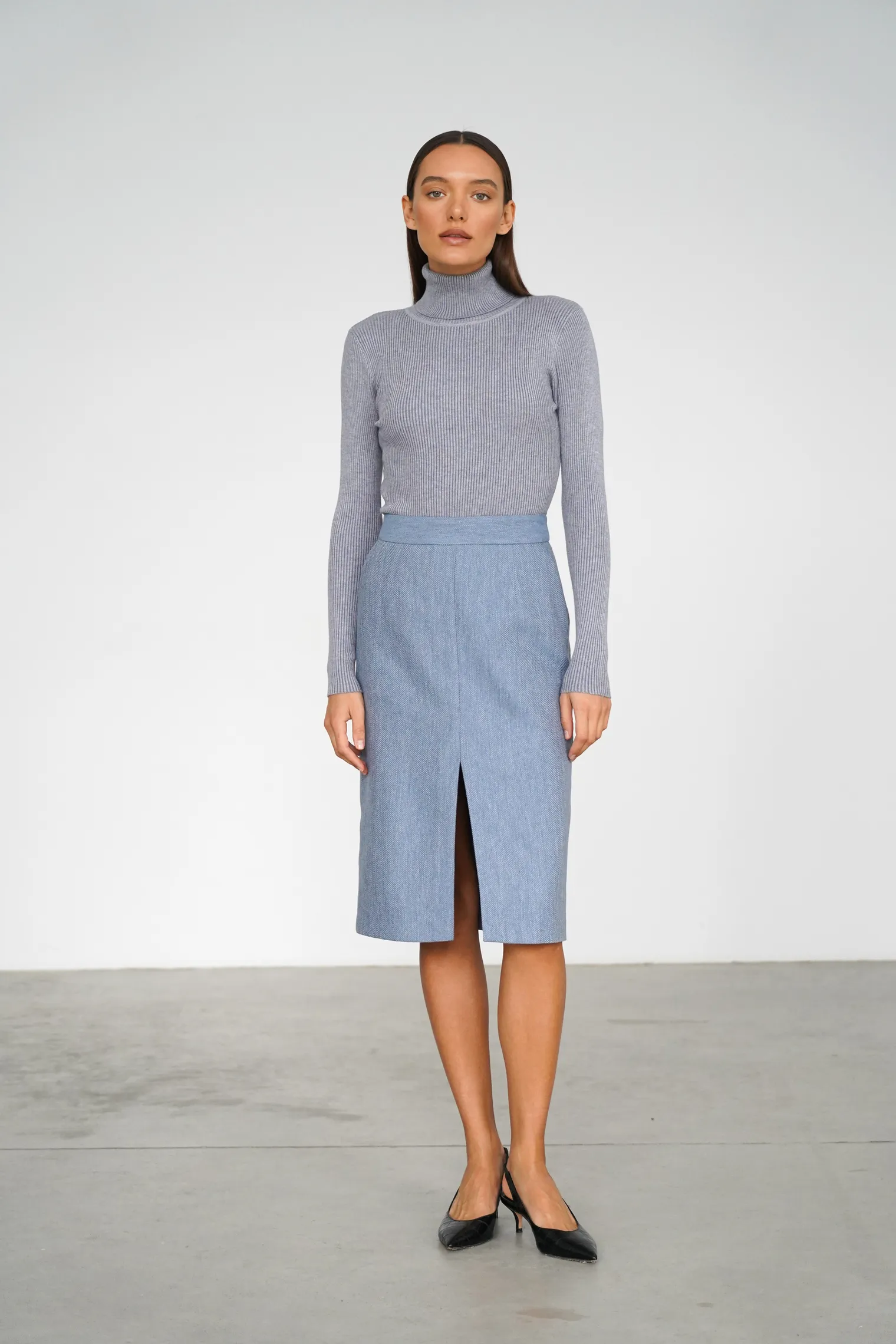 Юбка с разрезом из шерсти в цвете голубой/серый в ёлочку фото 3