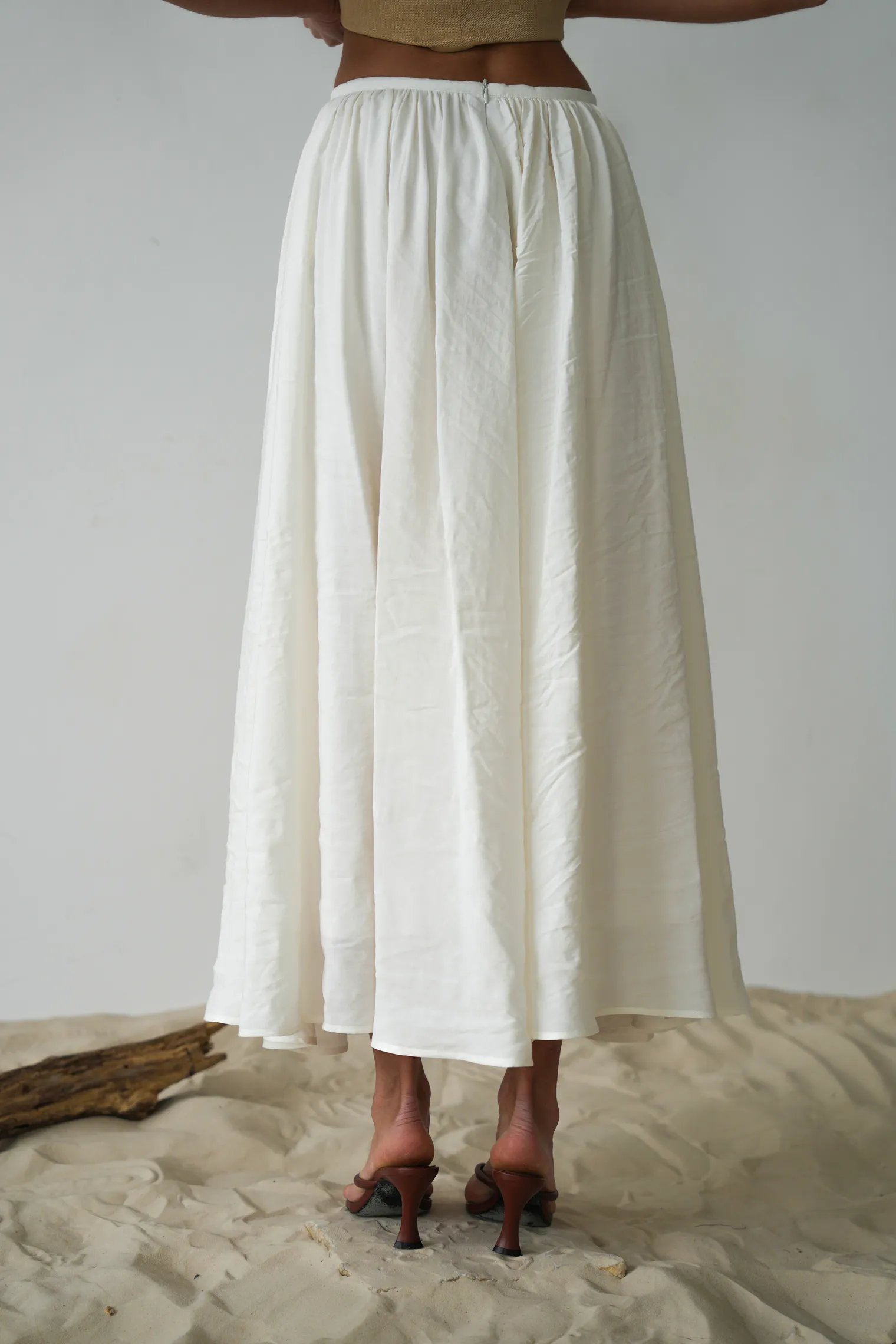 Юбка миди цвета тофу фото 4