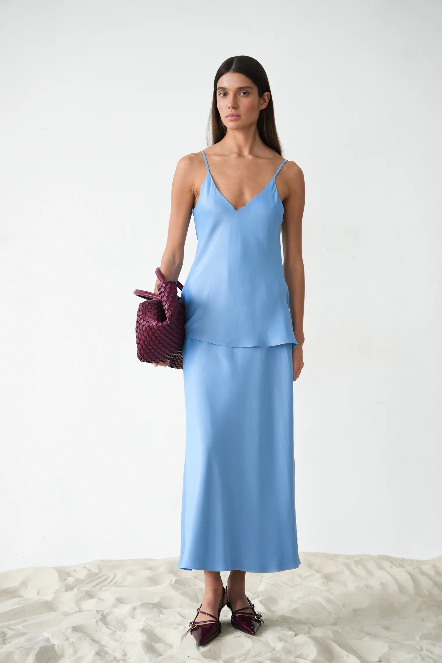 Юбка миди из вискозы голубого цвета фото 5