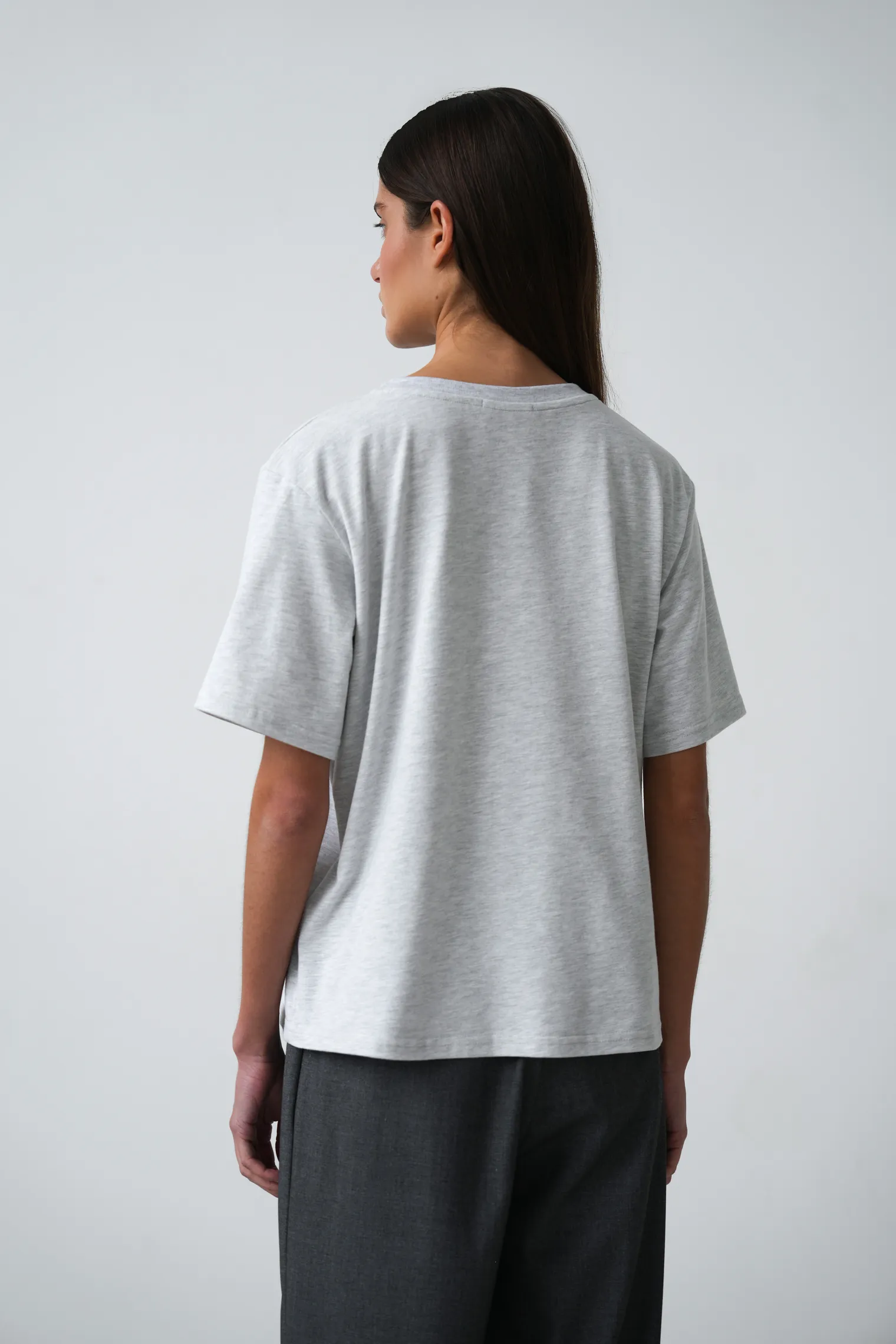 Футболка свободного кроя цвета серый меланж фото 4