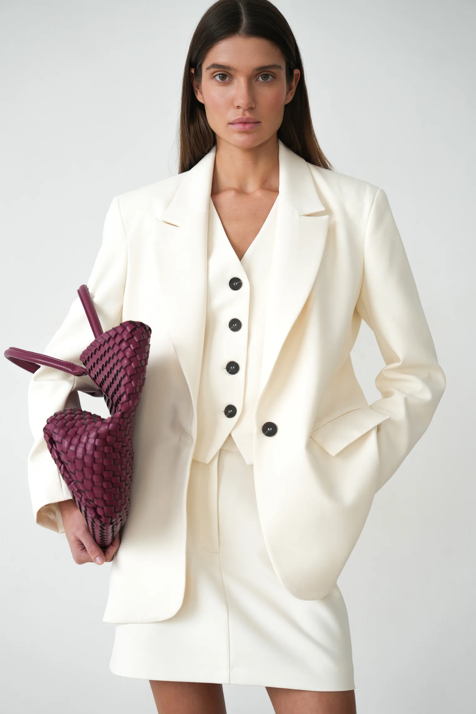 Юбка мини цвета тофу фото 8