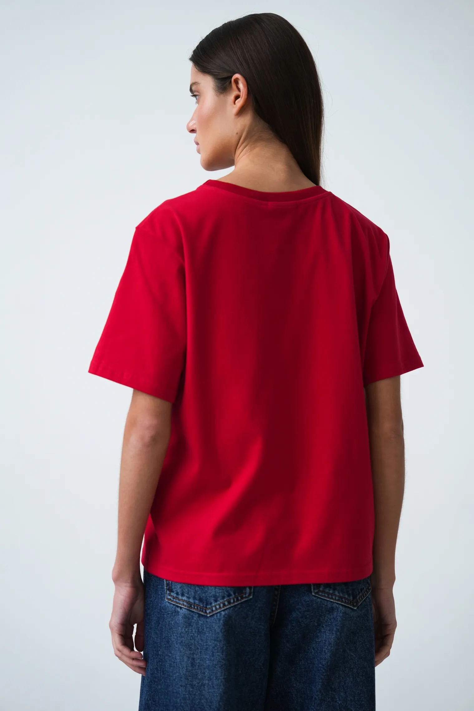 Футболка свободного кроя красного цвета фото 4