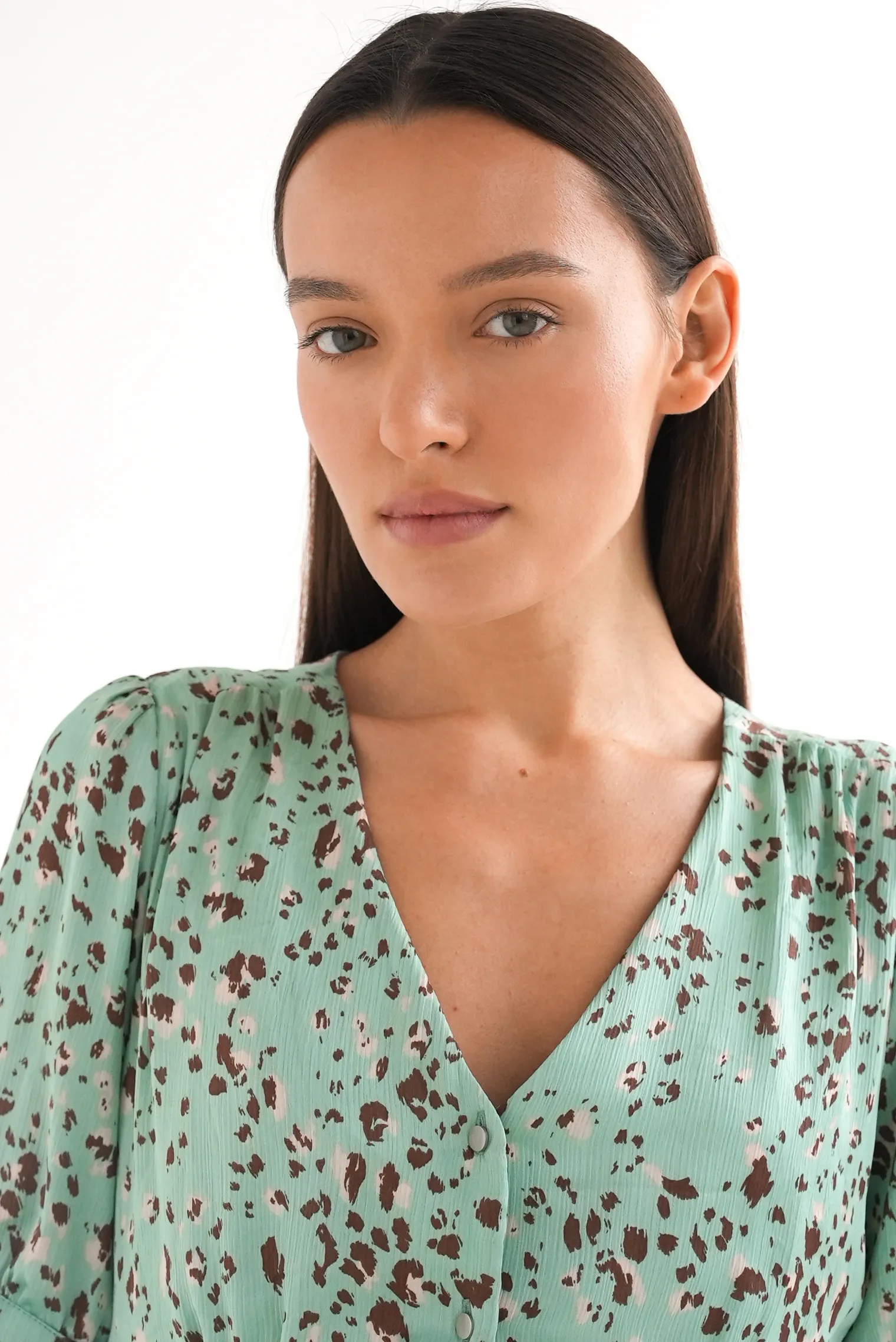 Платье на пуговицах с принтом в цвете зелёный/коричневый фото 5