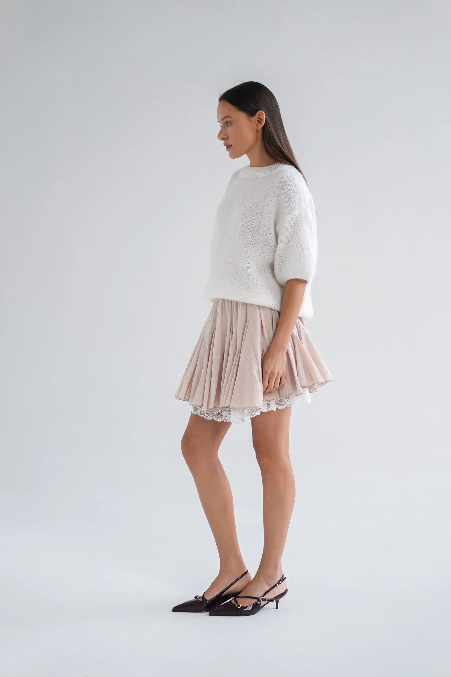 Юбка мини с клиньями бежевого цвета фото 6