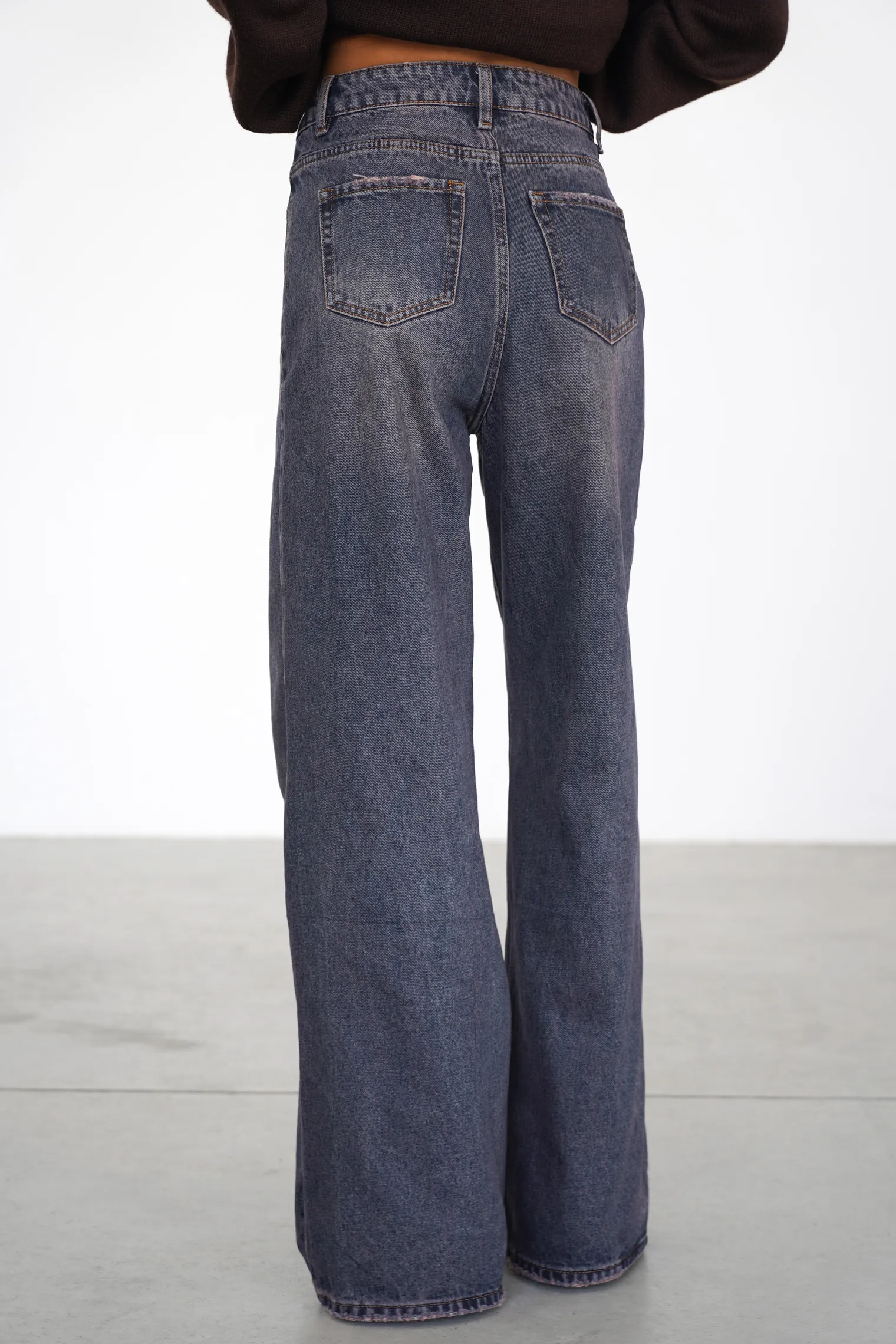 Джинсы свободного кроя в винтажном стиле синего цвета фото 4