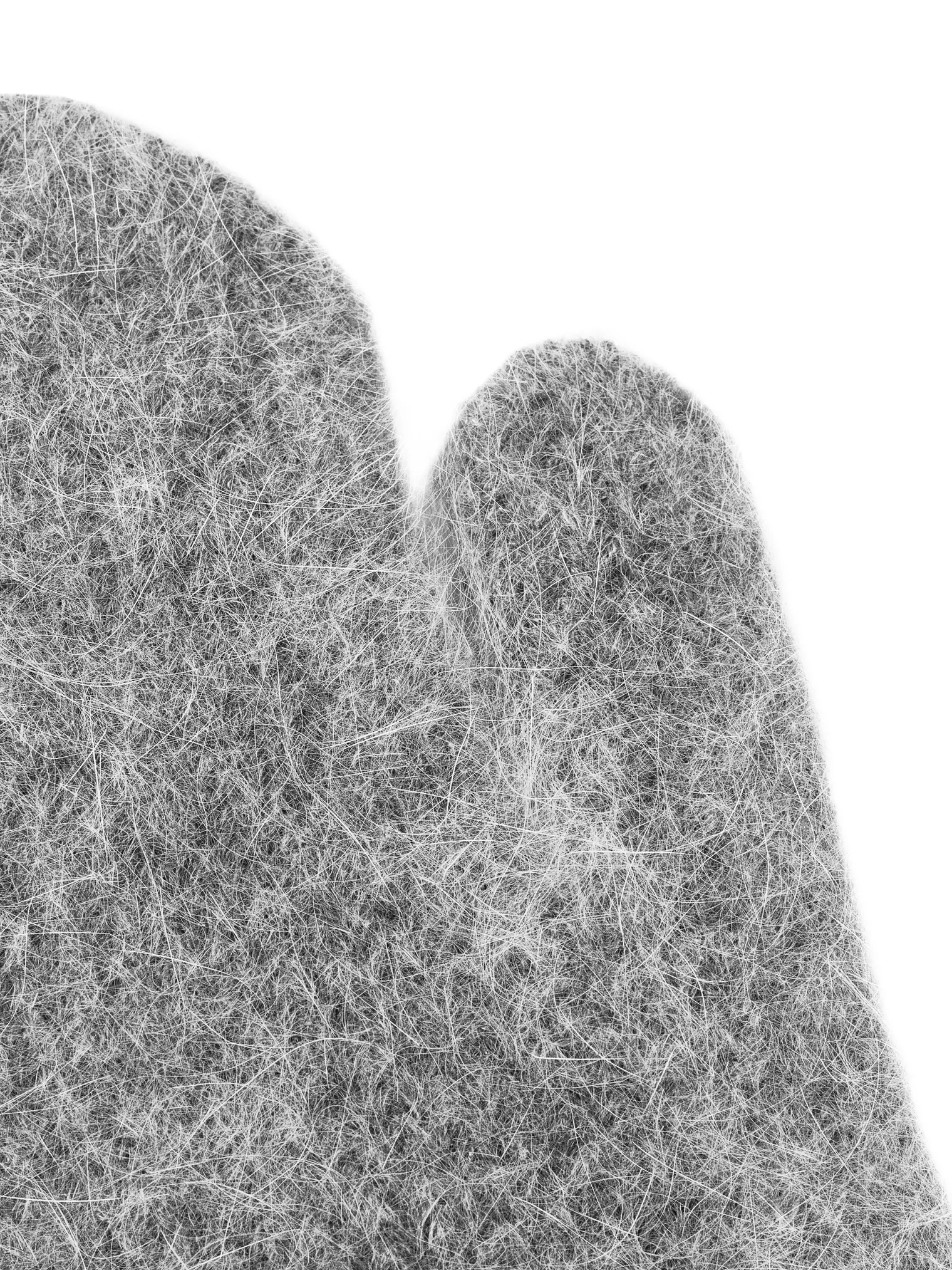 Варежки из ангоры графитового цвета фото 2