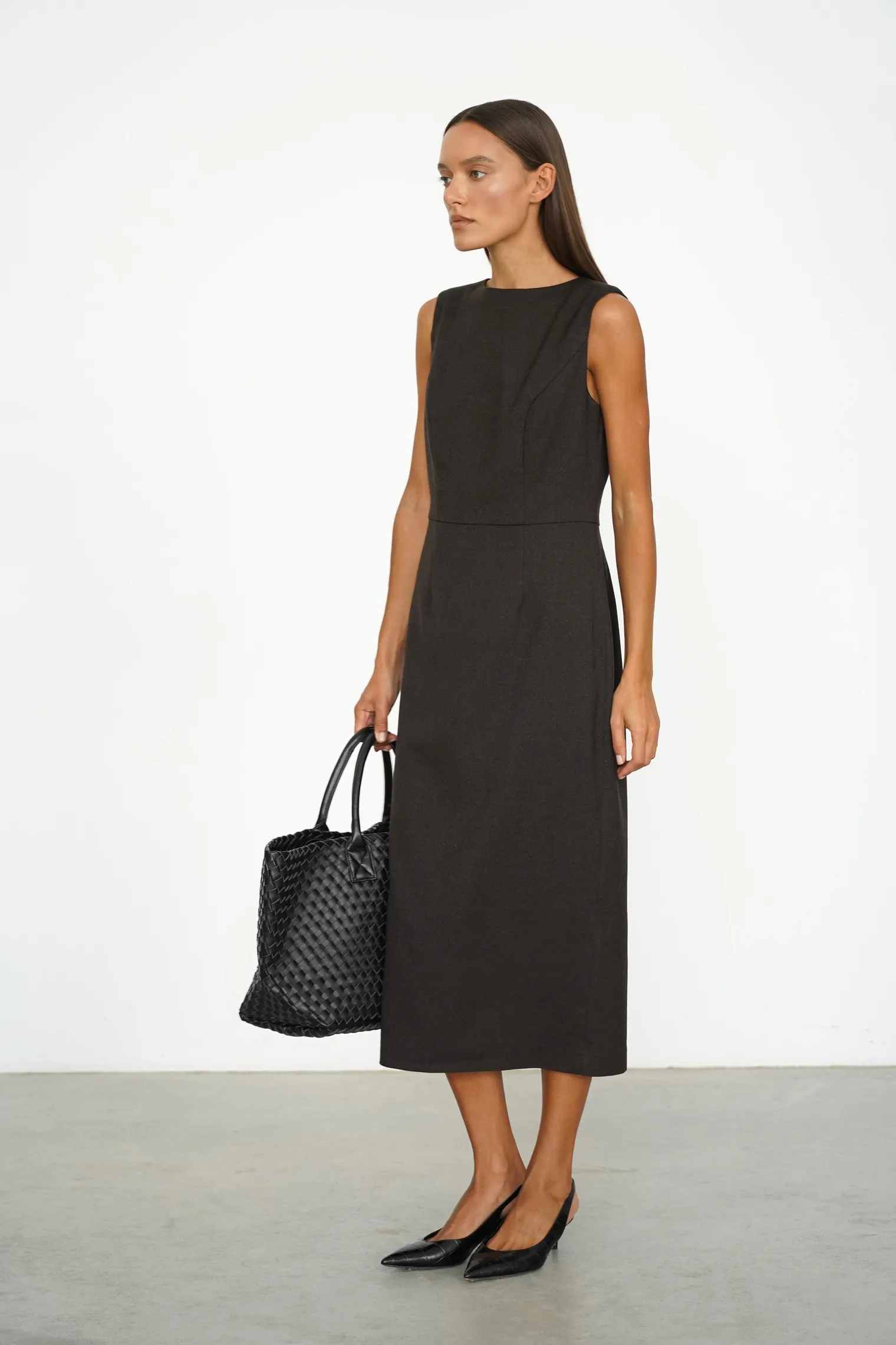 Платье миди без рукавов в цвете коричневый меланж фото 8