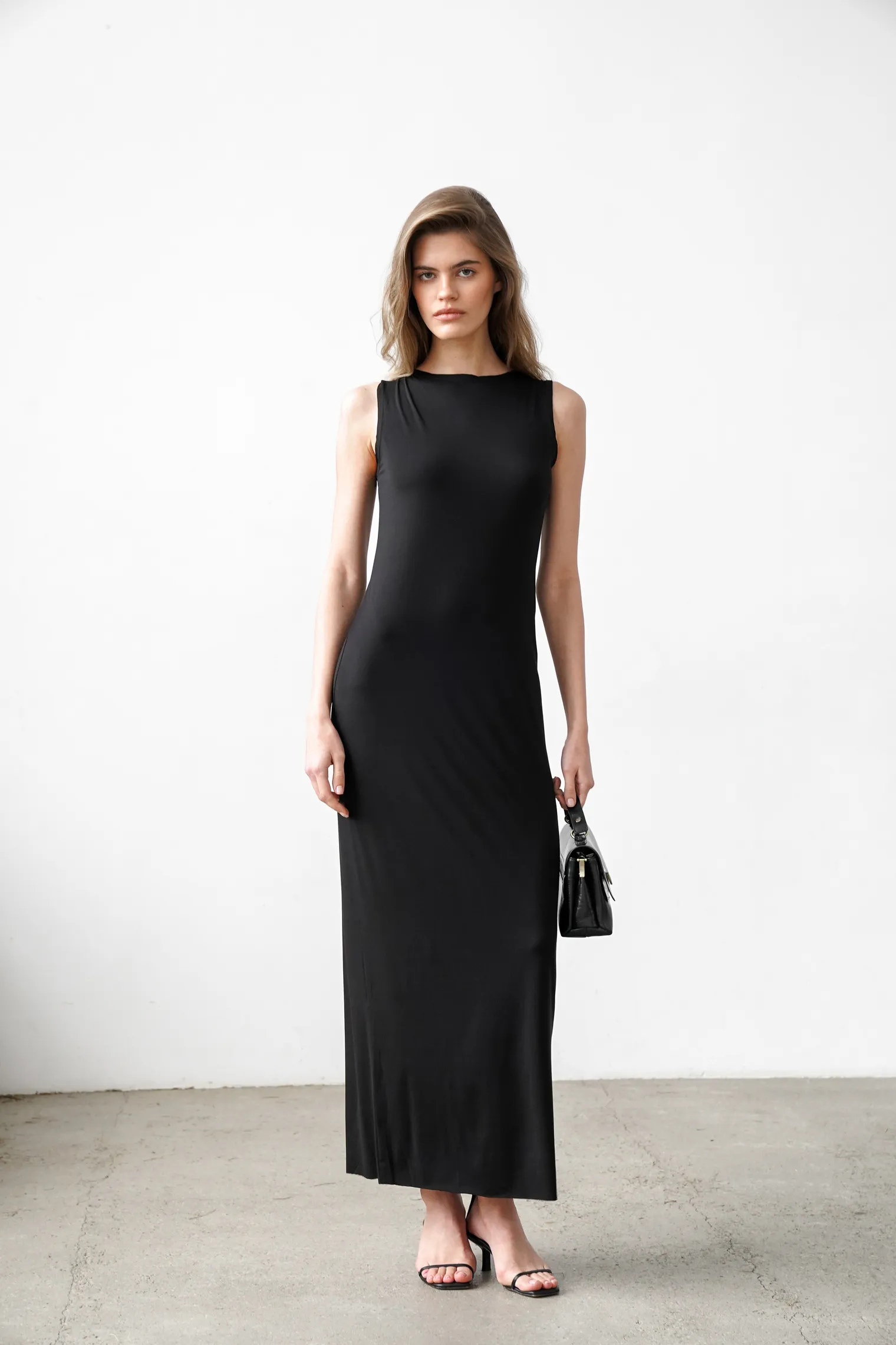 Платье макси чёрного цвета фото 3