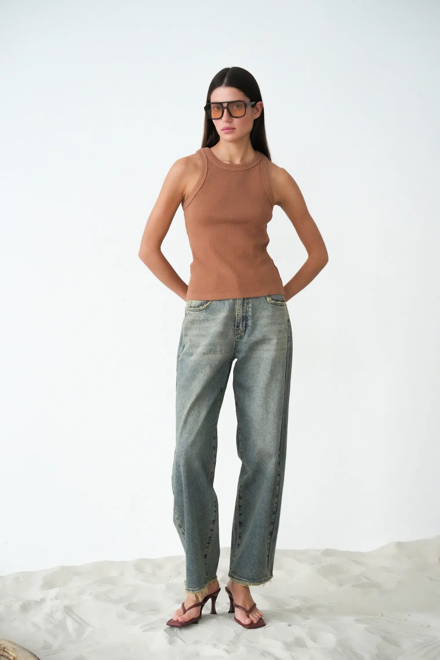 Майка в рубчик миндального цвета фото 5