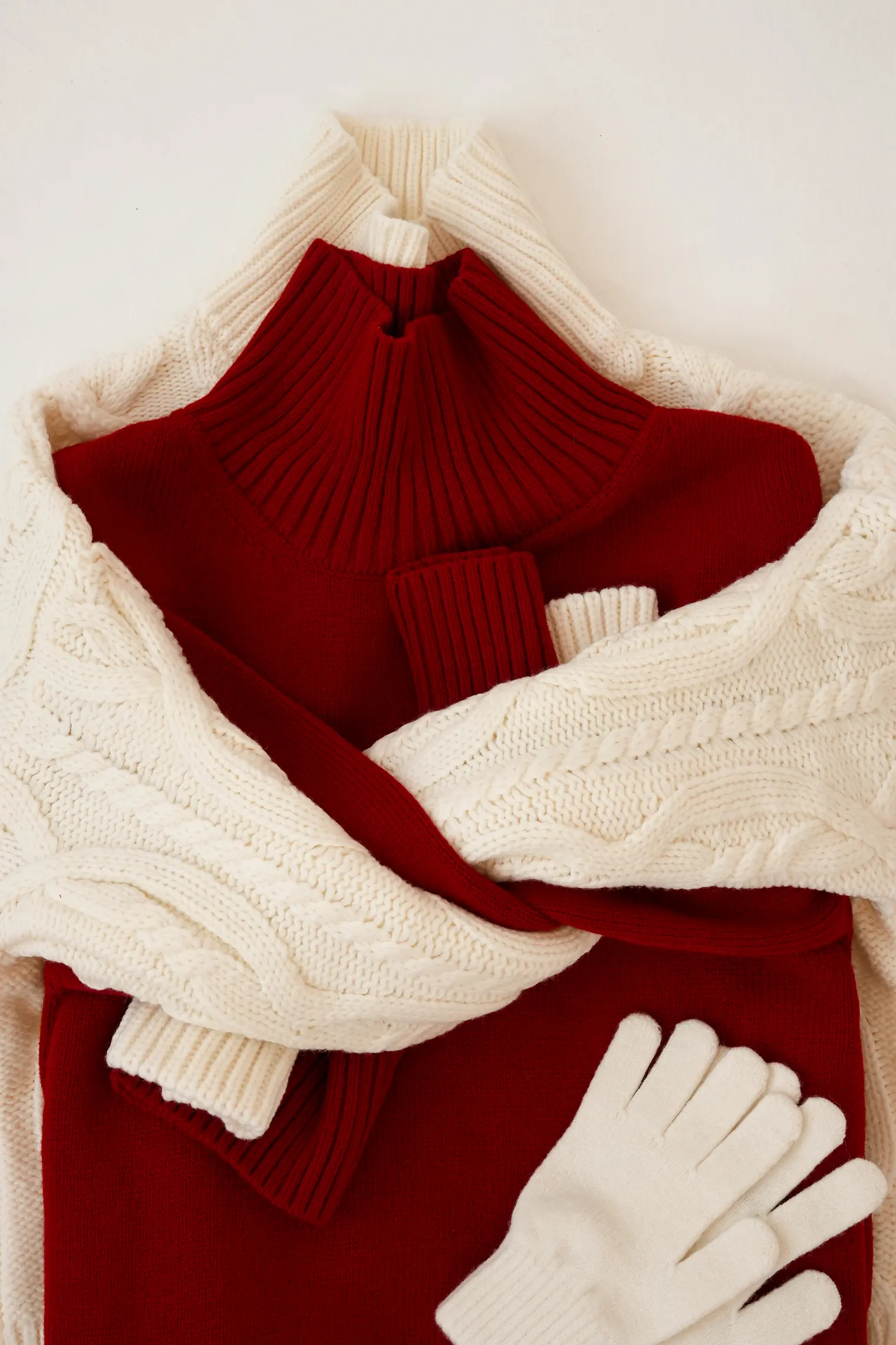 Перчатки из шерсти мериноса молочного цвета фото 3