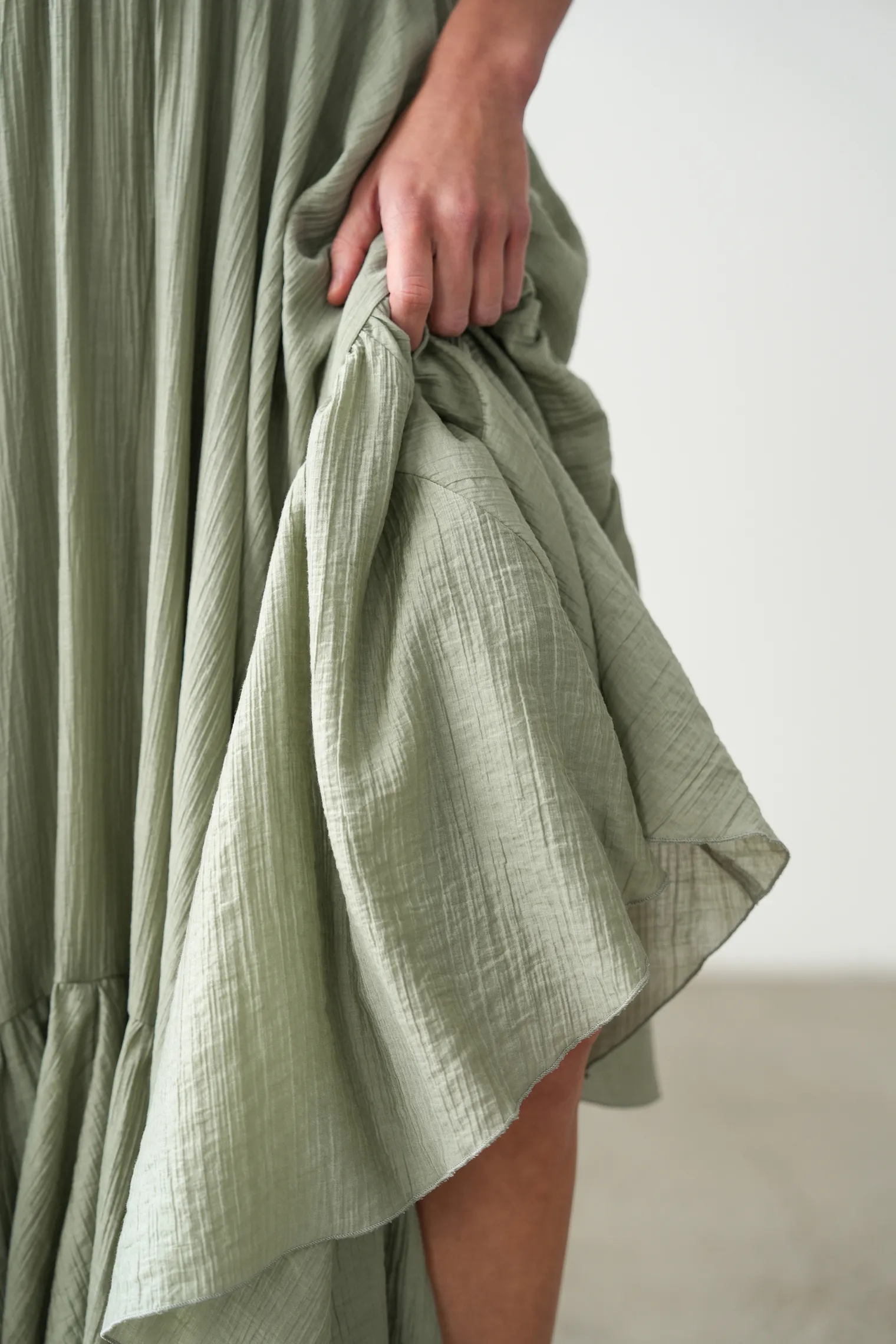 Юбка миди с воланами оливкового цвета фото 2