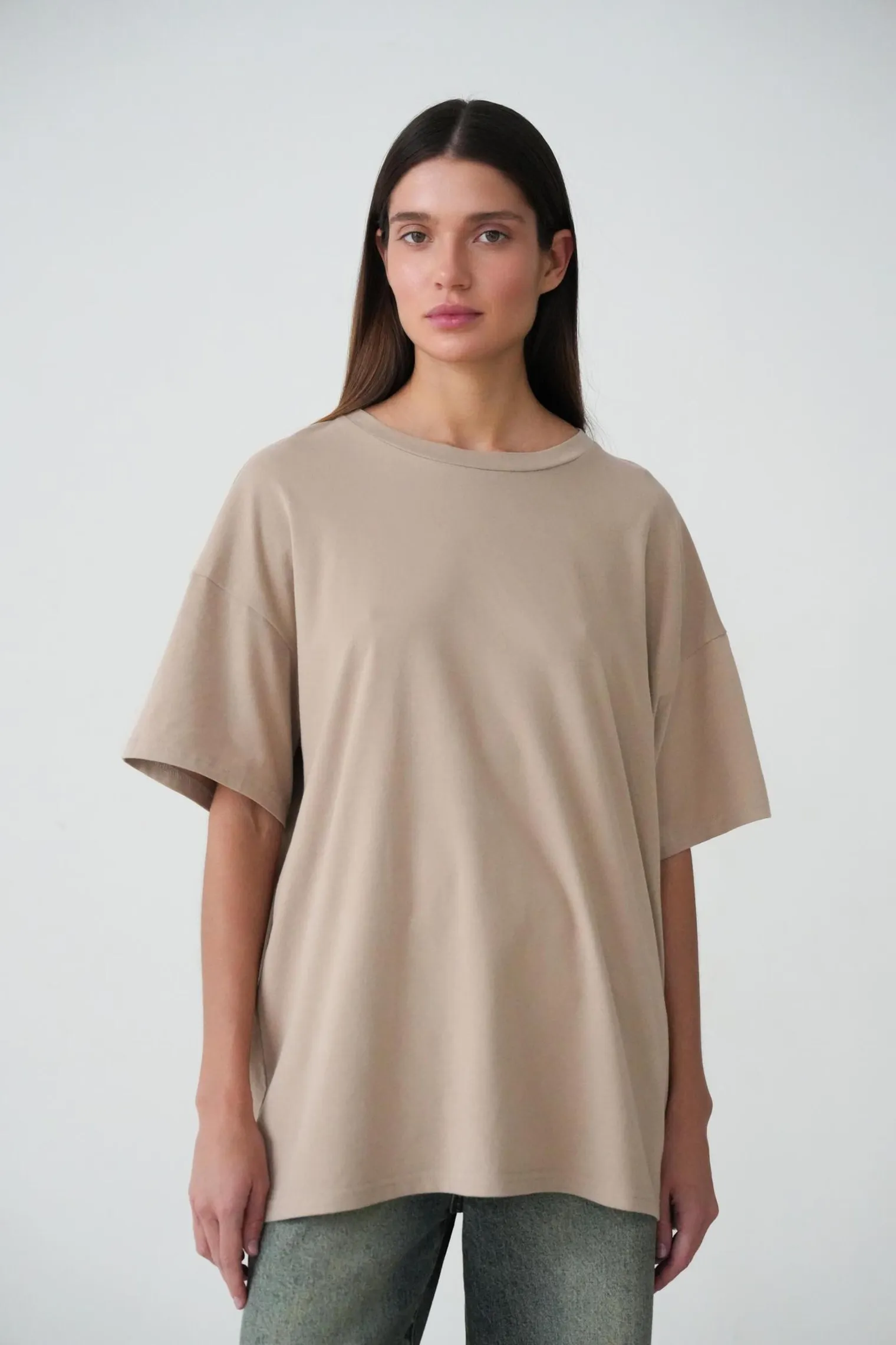 Футболка мужского кроя бежевого цвета фото 1