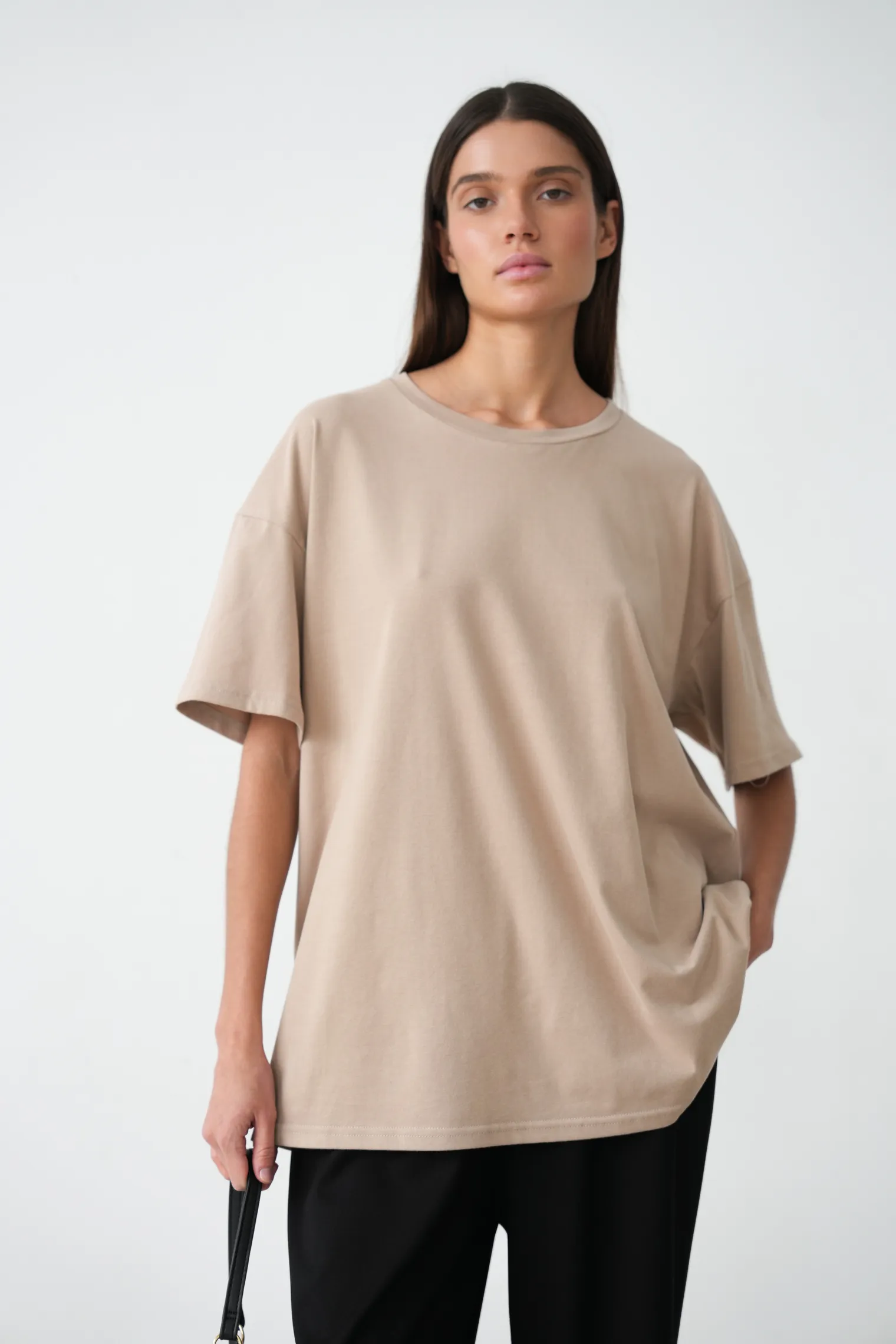 Футболка мужского кроя цвета латте фото 6