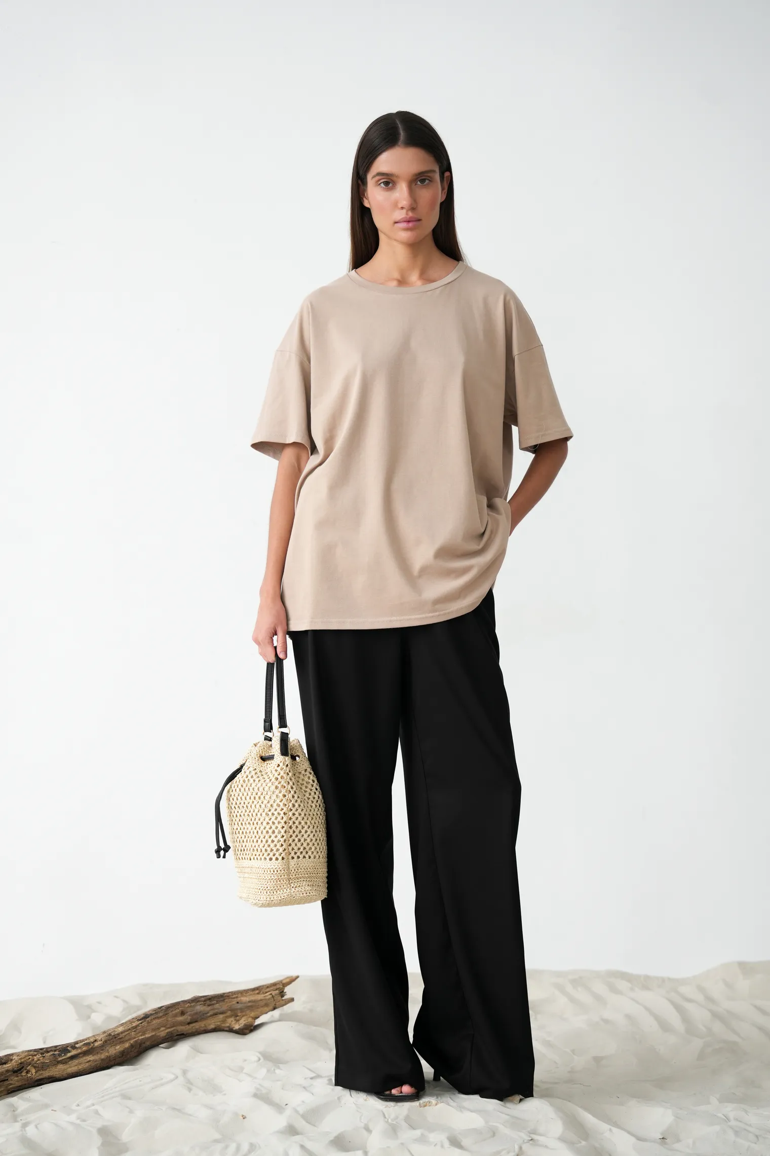 Футболка мужского кроя цвета латте фото 3