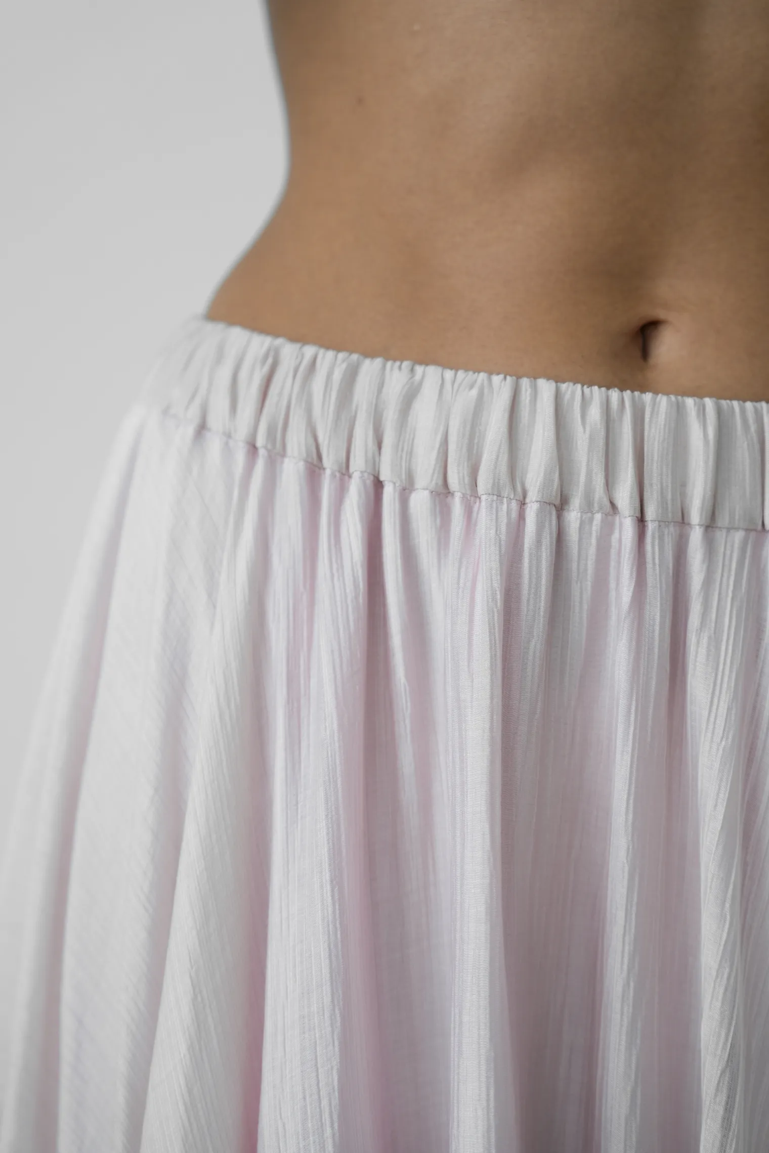 Юбка миди с воланами пыльно-розового цвета фото 2