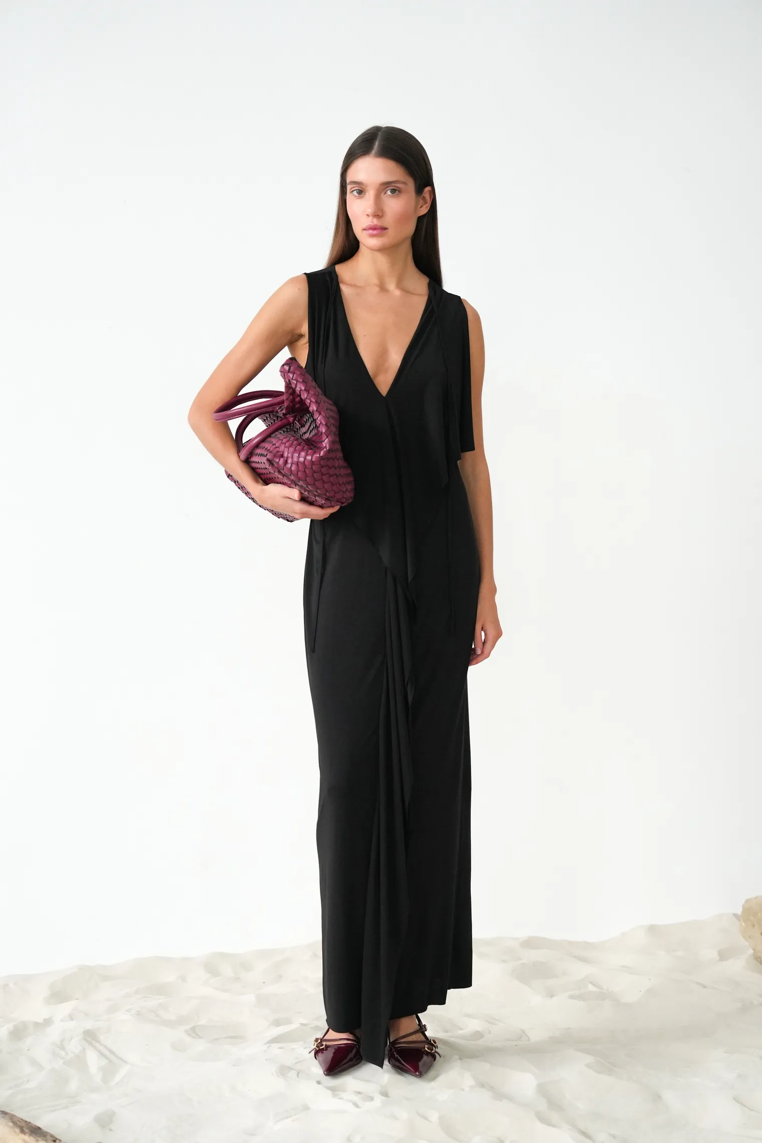 Платье из тонкого трикотажа чёрного цвета фото 7