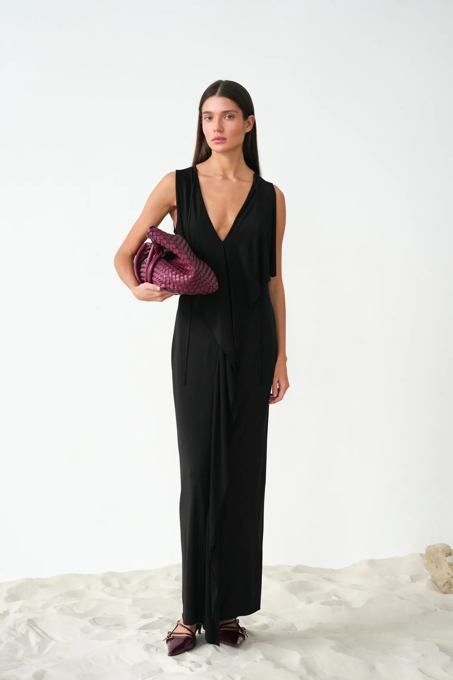 Платье из тонкого трикотажа чёрного цвета фото 3