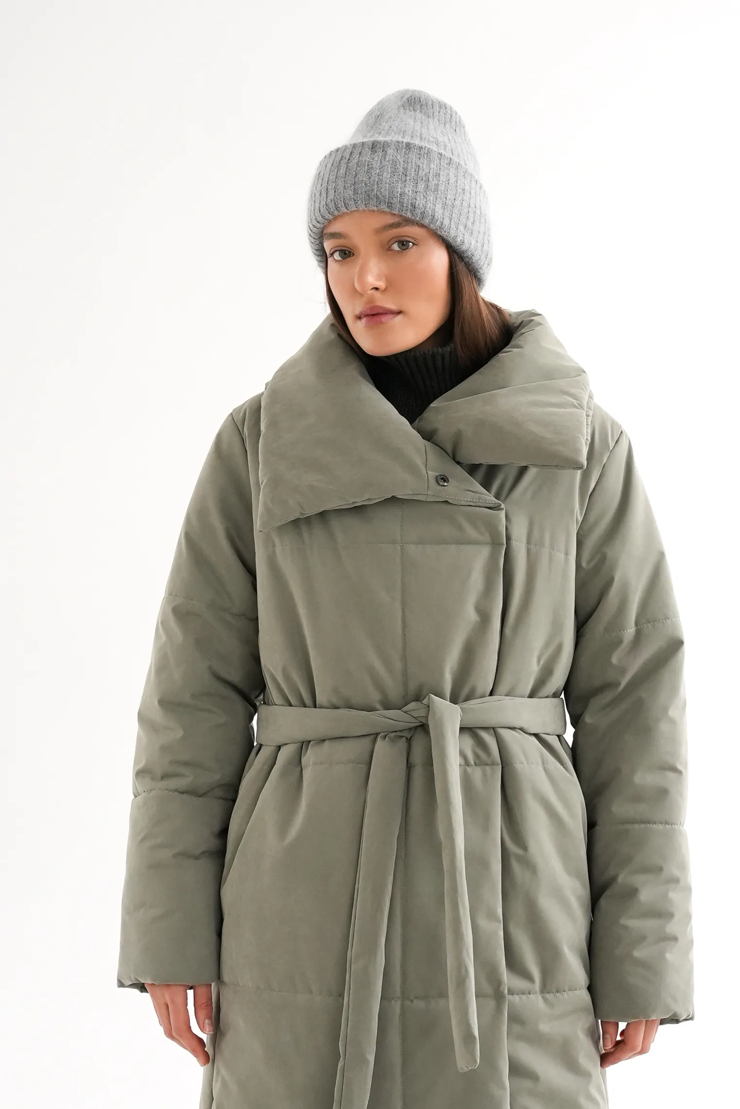 Шапка из ангоры двуслойная серого цвета фото 7