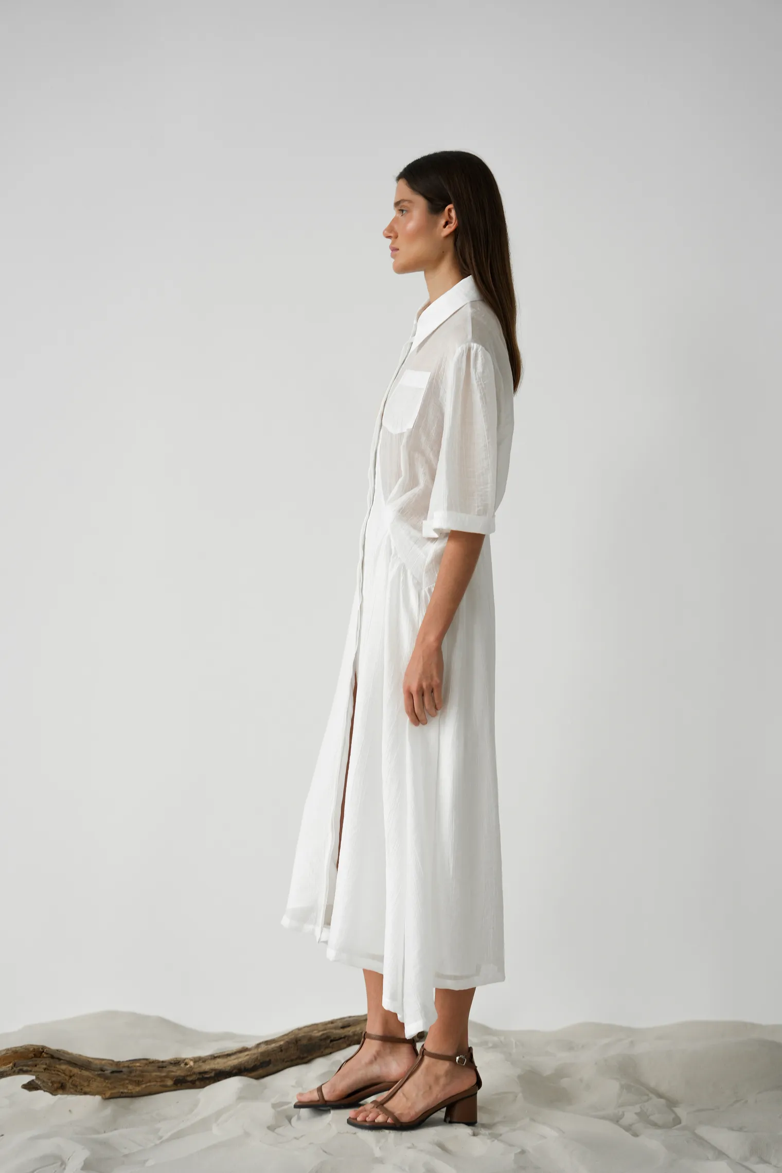 Платье миди из жатой ткани цвета тофу фото 5