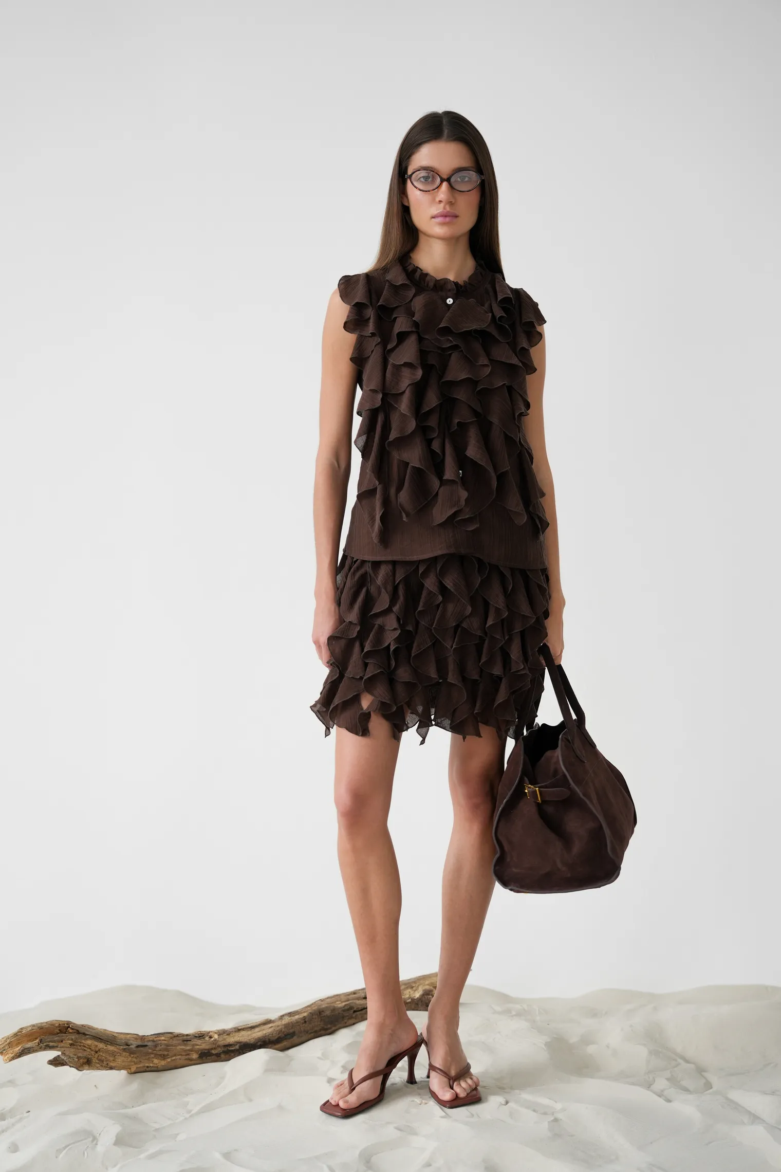 Блуза из жатой ткани цвета горький шоколад фото 3