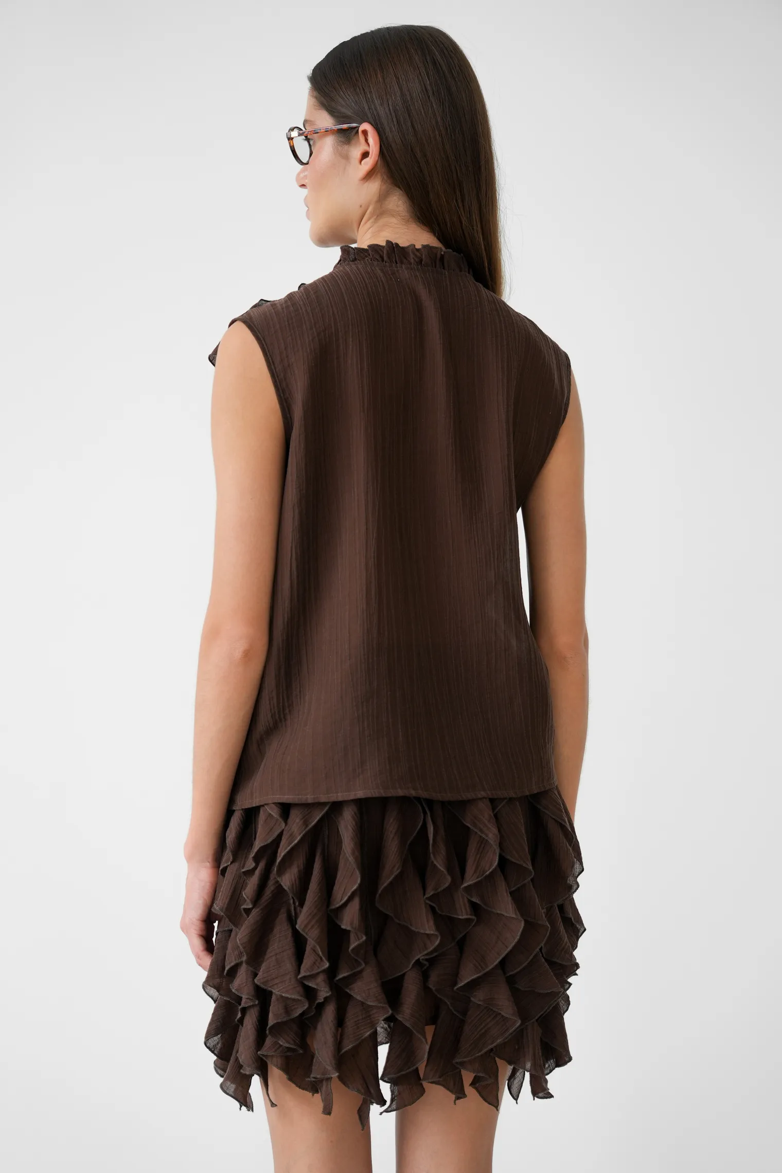 Блуза из жатой ткани цвета горький шоколад фото 4