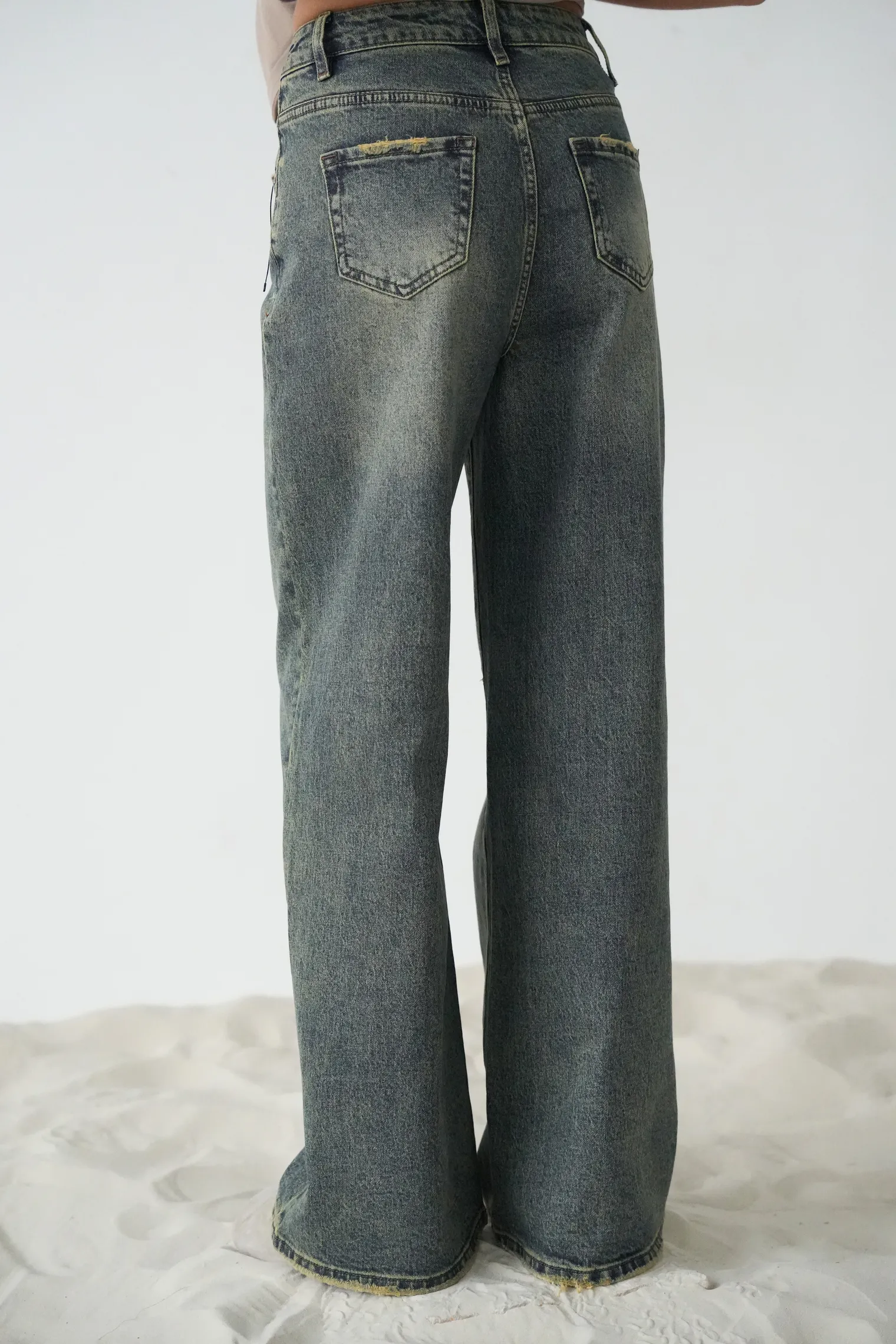 Джинсы свободного кроя в винтажном стиле синего цвета фото 4