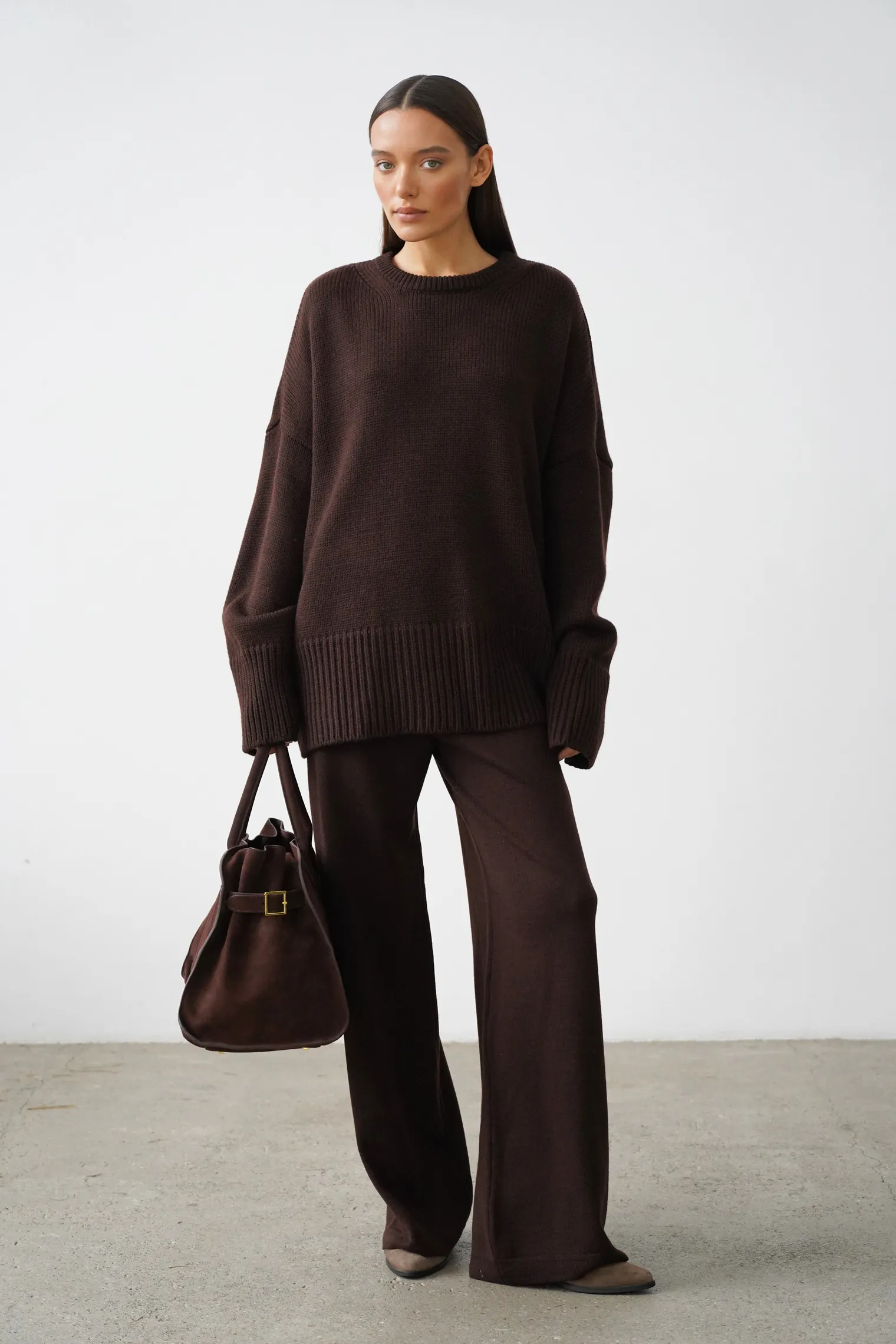 Брюки прямого кроя цвета горький шоколад фото 2