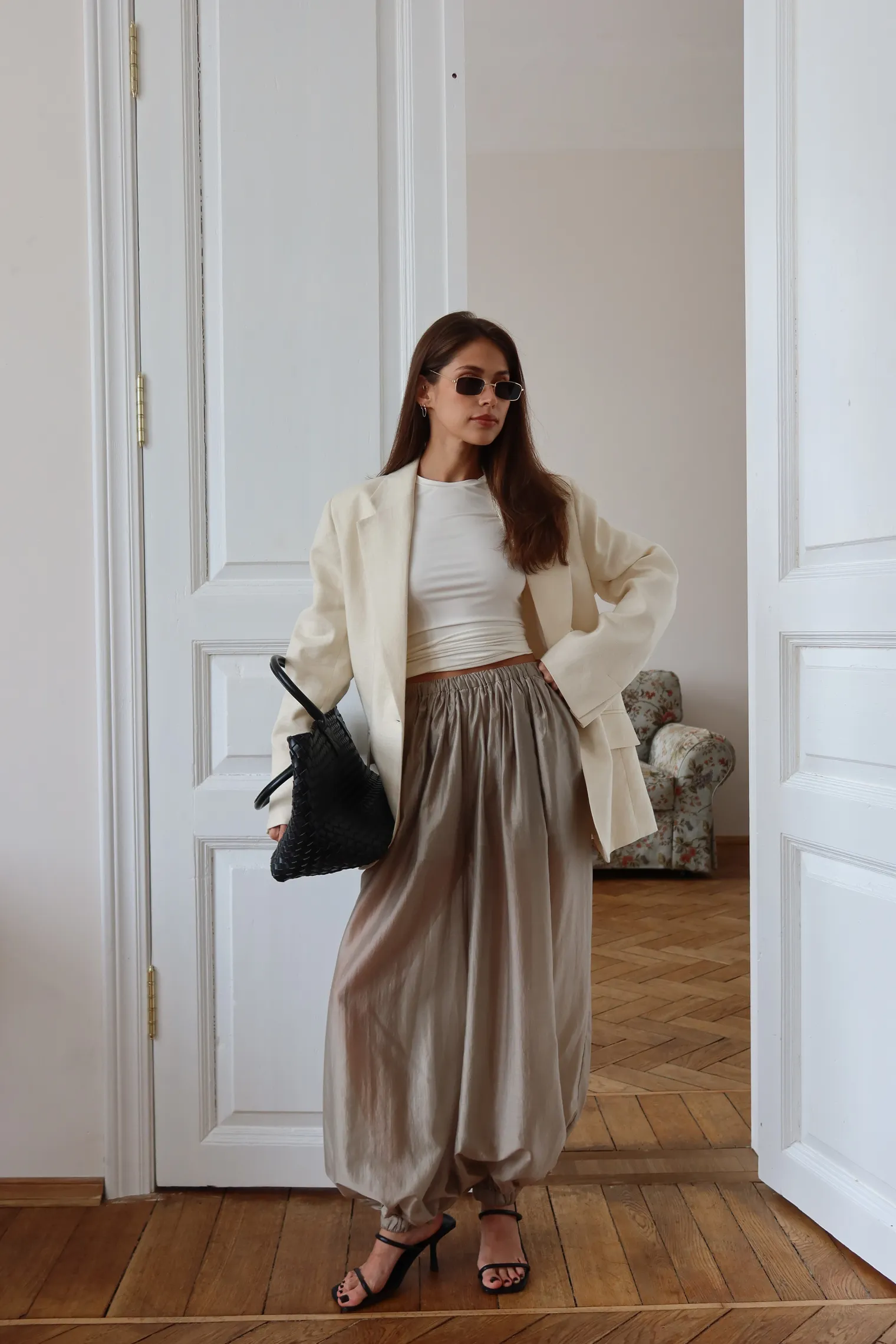 Брюки Soraya бежевого цвета фото 9