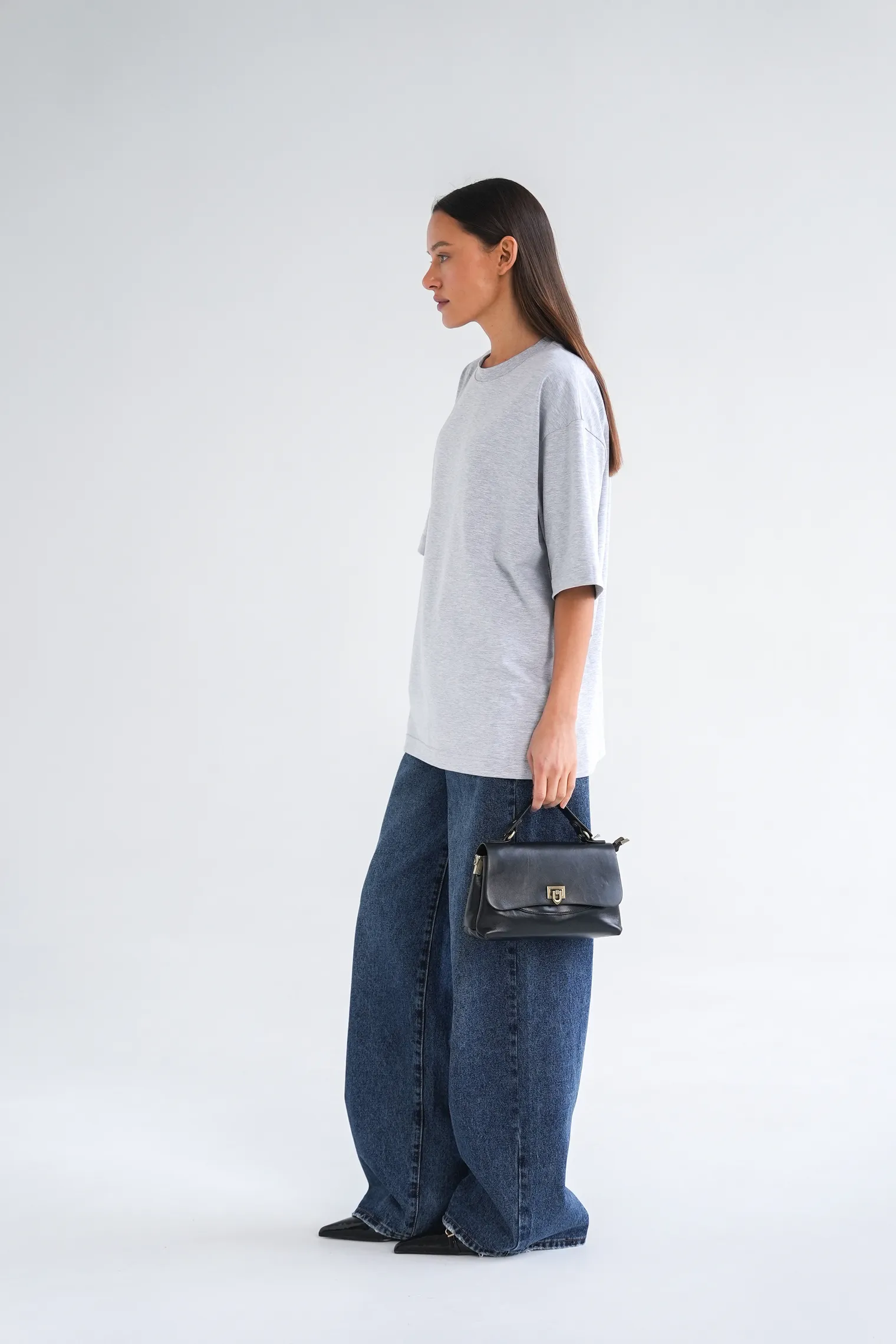 Футболка свободного кроя цвета серый меланж фото 5