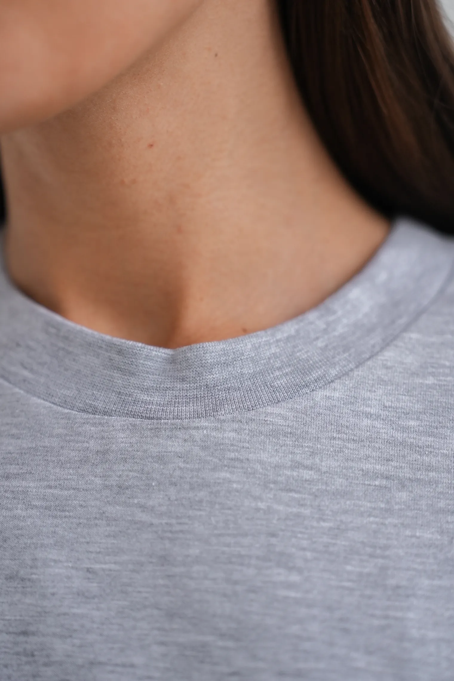 Футболка свободного кроя цвета серый меланж фото 2