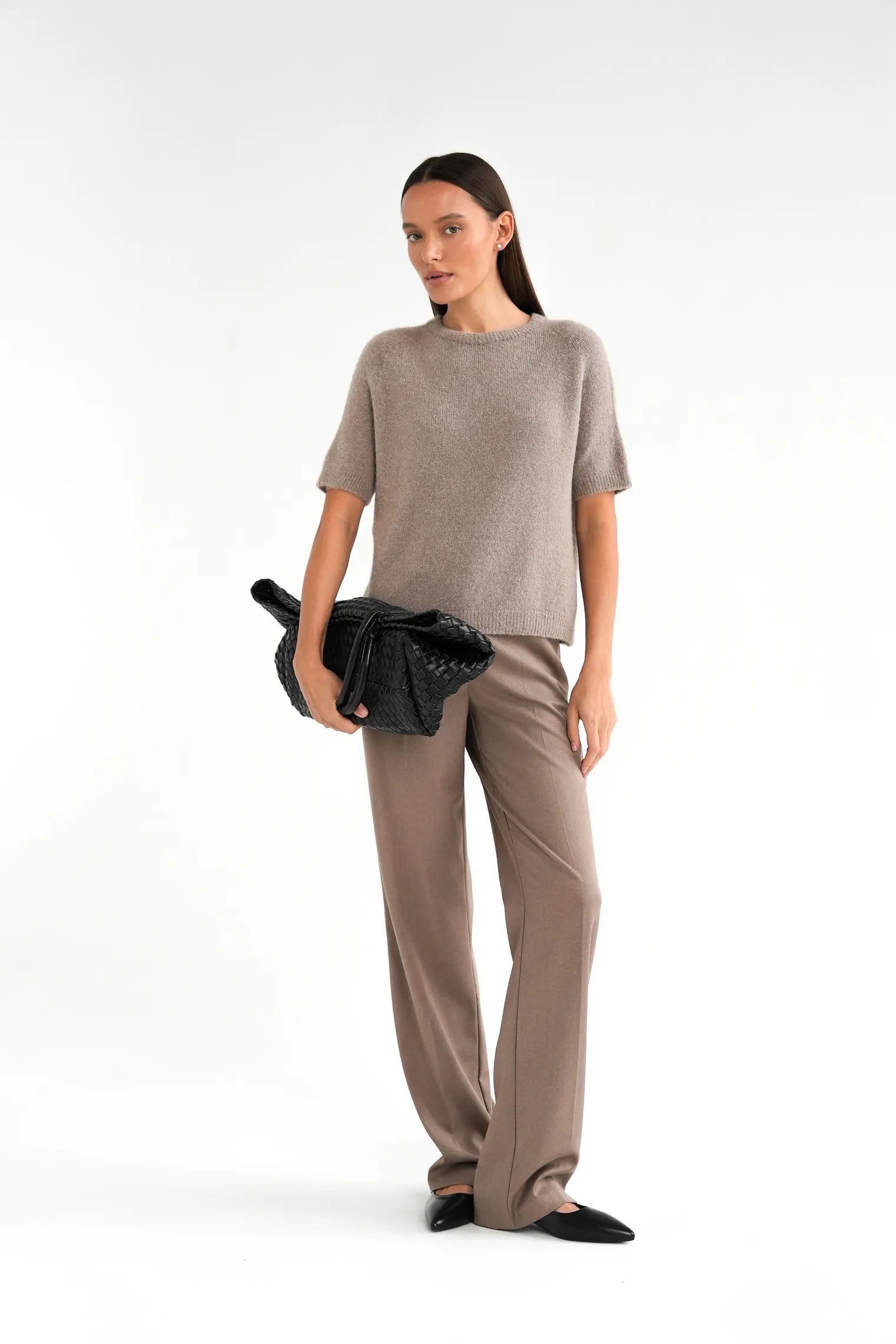 Пуловер мелкой вязки с низким воротником кофейного цвета фото 3