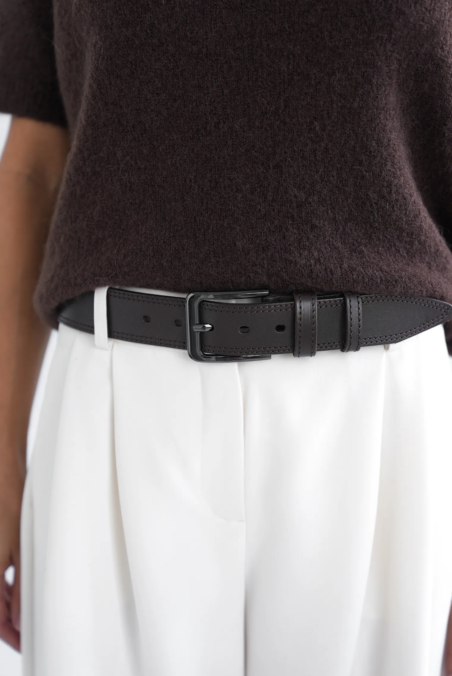 Ремень ручной работы цвета горький шоколад фото 4