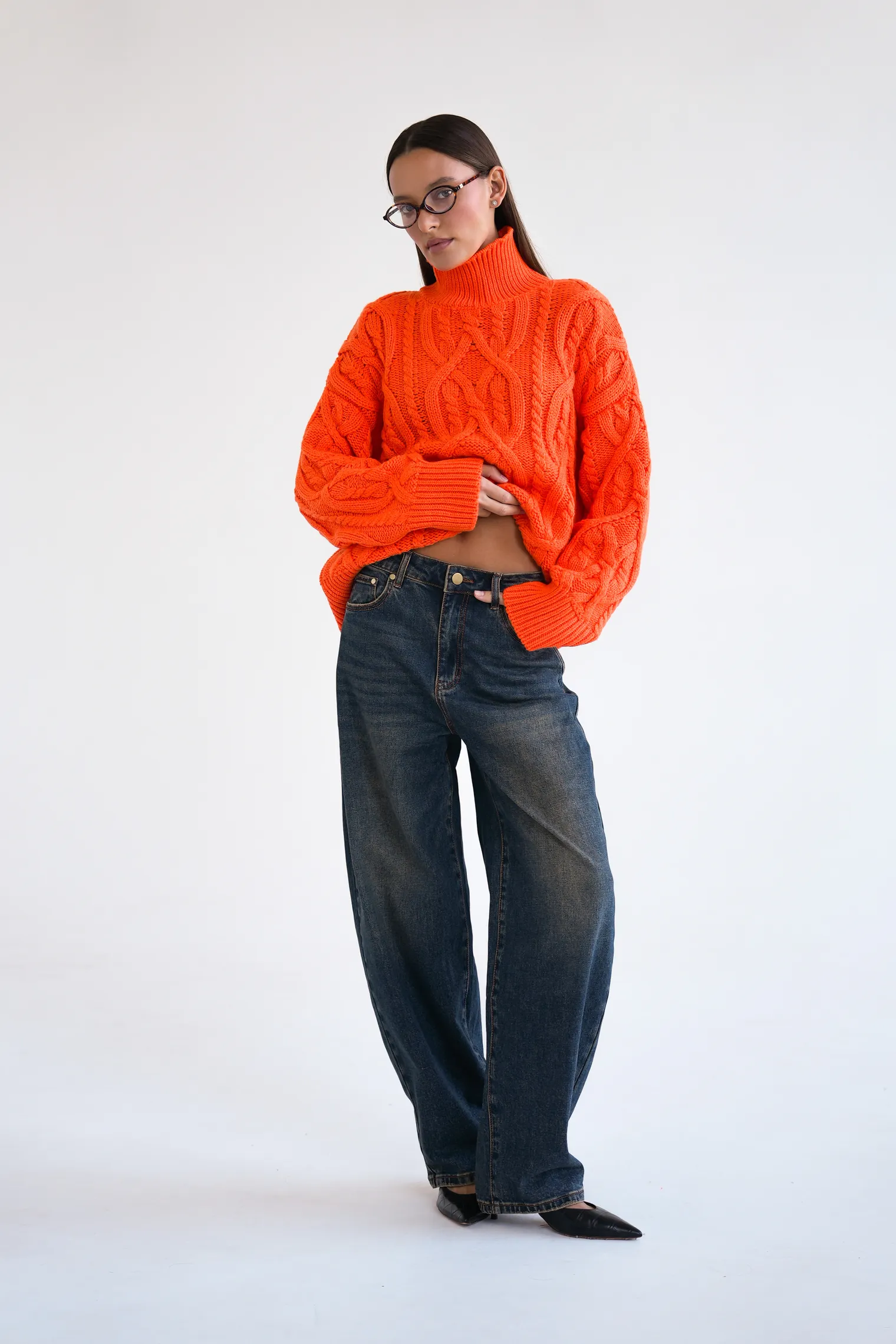 Джинсы свободного кроя в винтажном стиле синего цвета фото 1