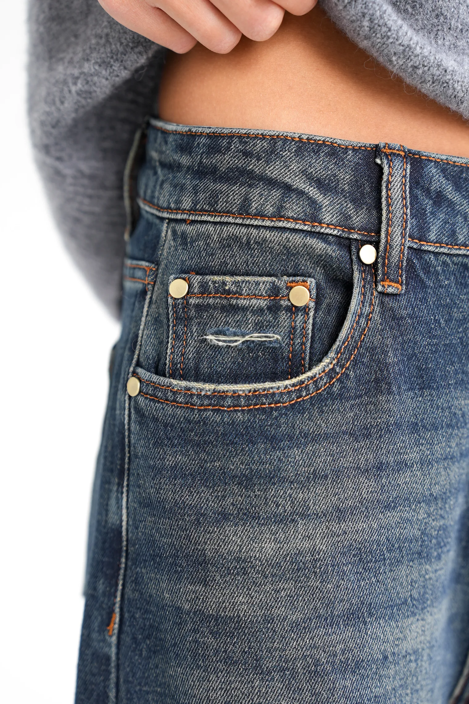 Джинсы свободного кроя в винтажном стиле синего цвета фото 2