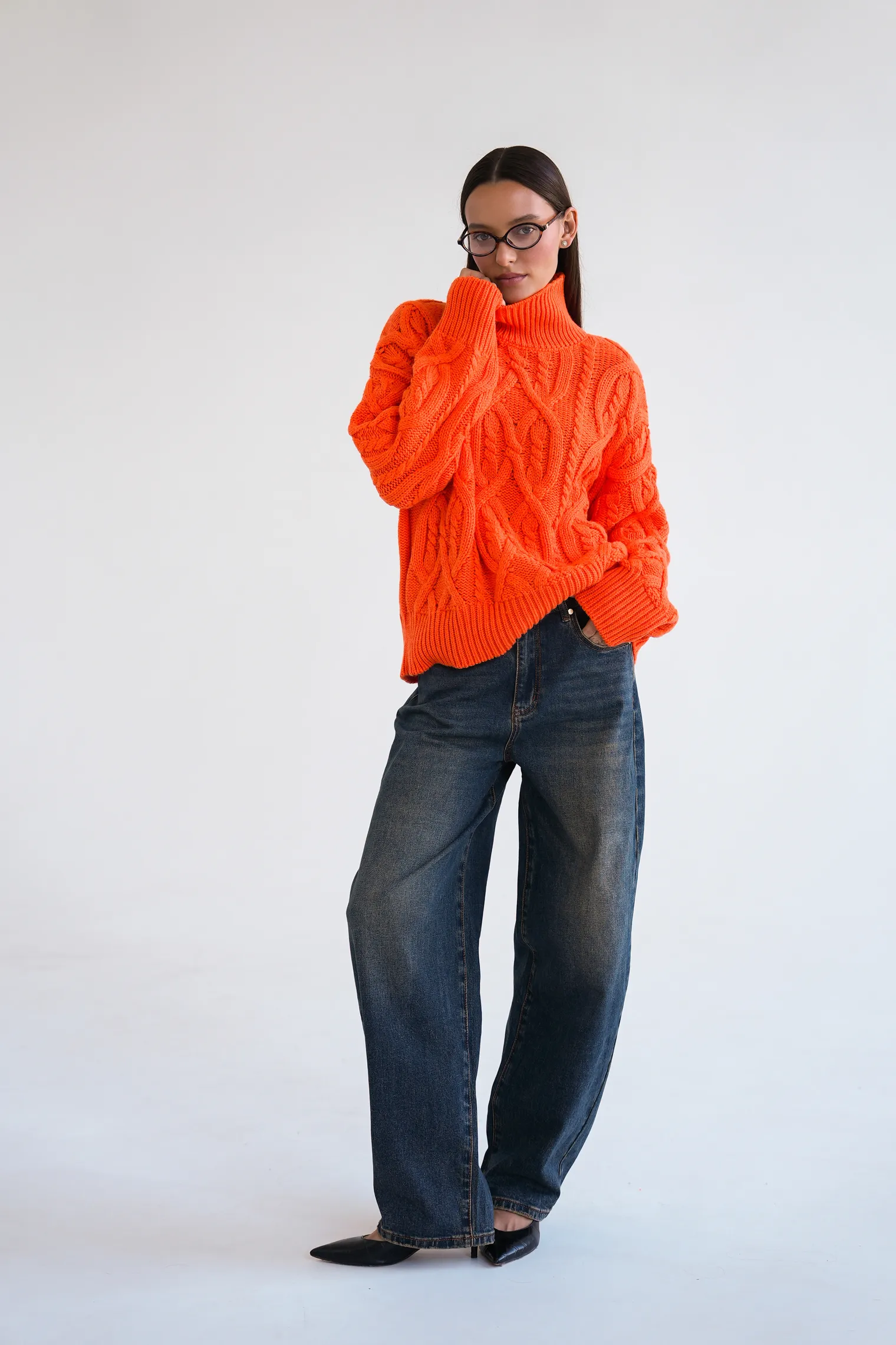 Джемпер крупной вязки с узором араны оранжевого цвета фото 7