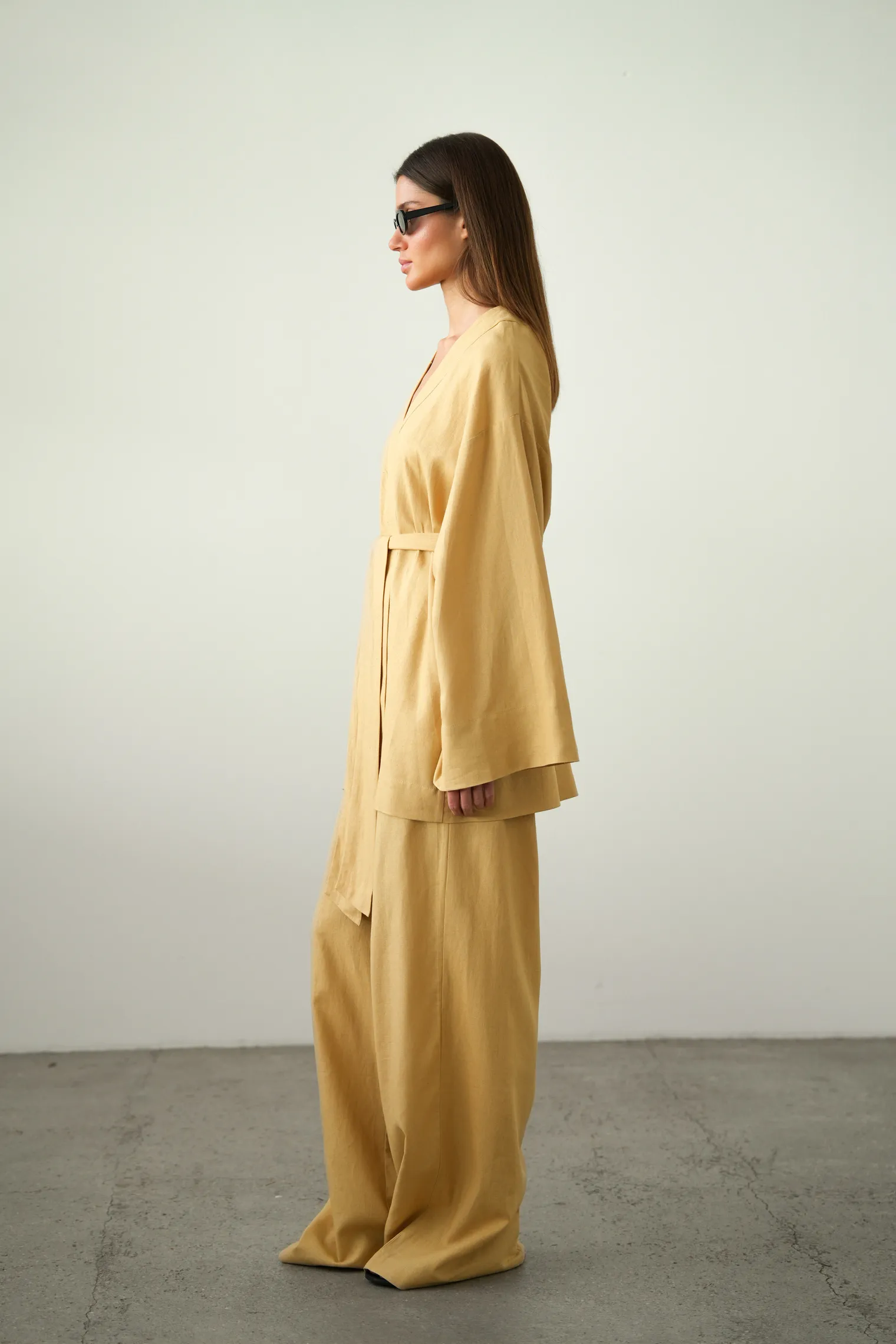 Кимоно с поясом горчичного цвета фото 6