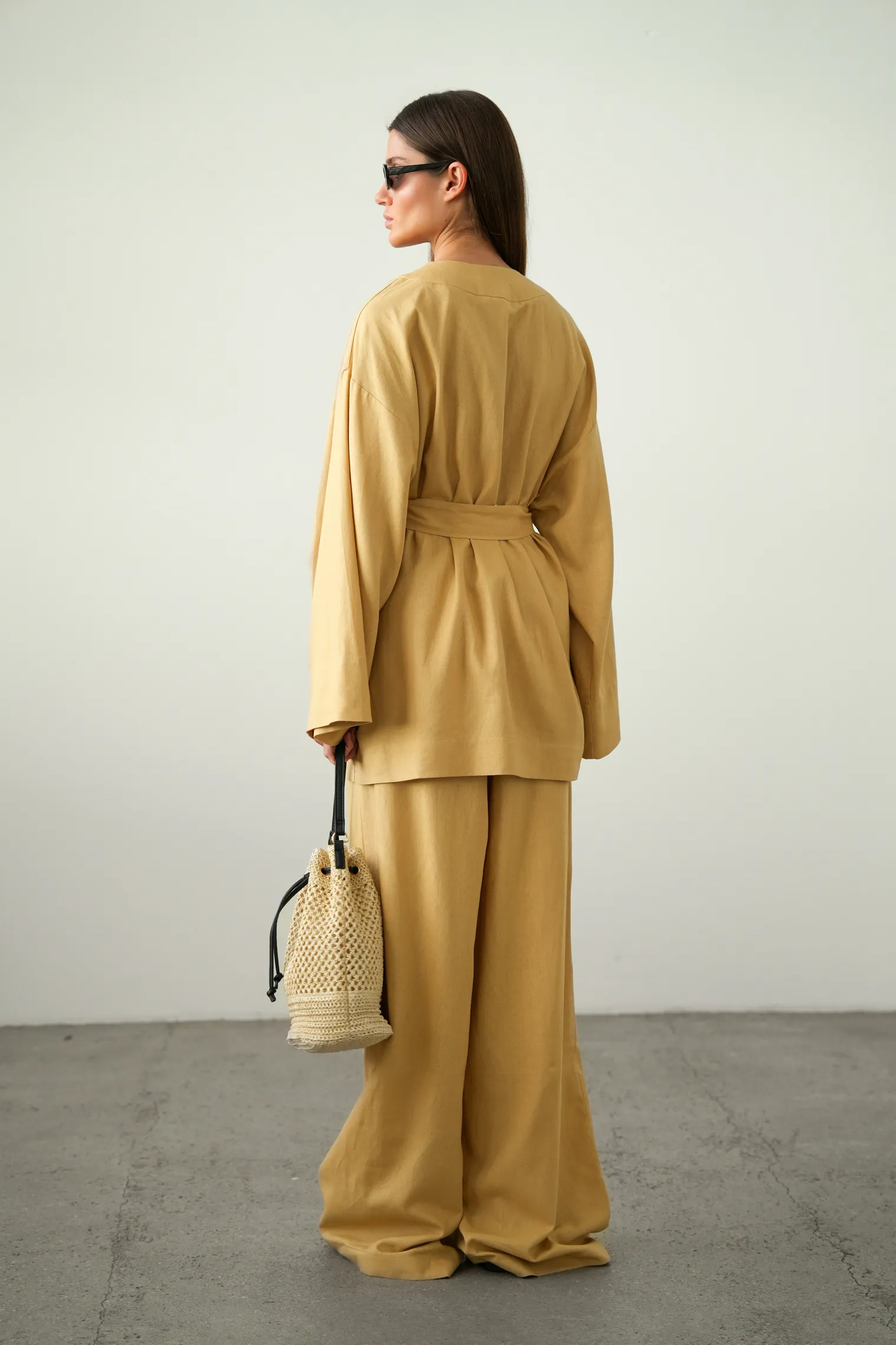 Кимоно с поясом горчичного цвета фото 4