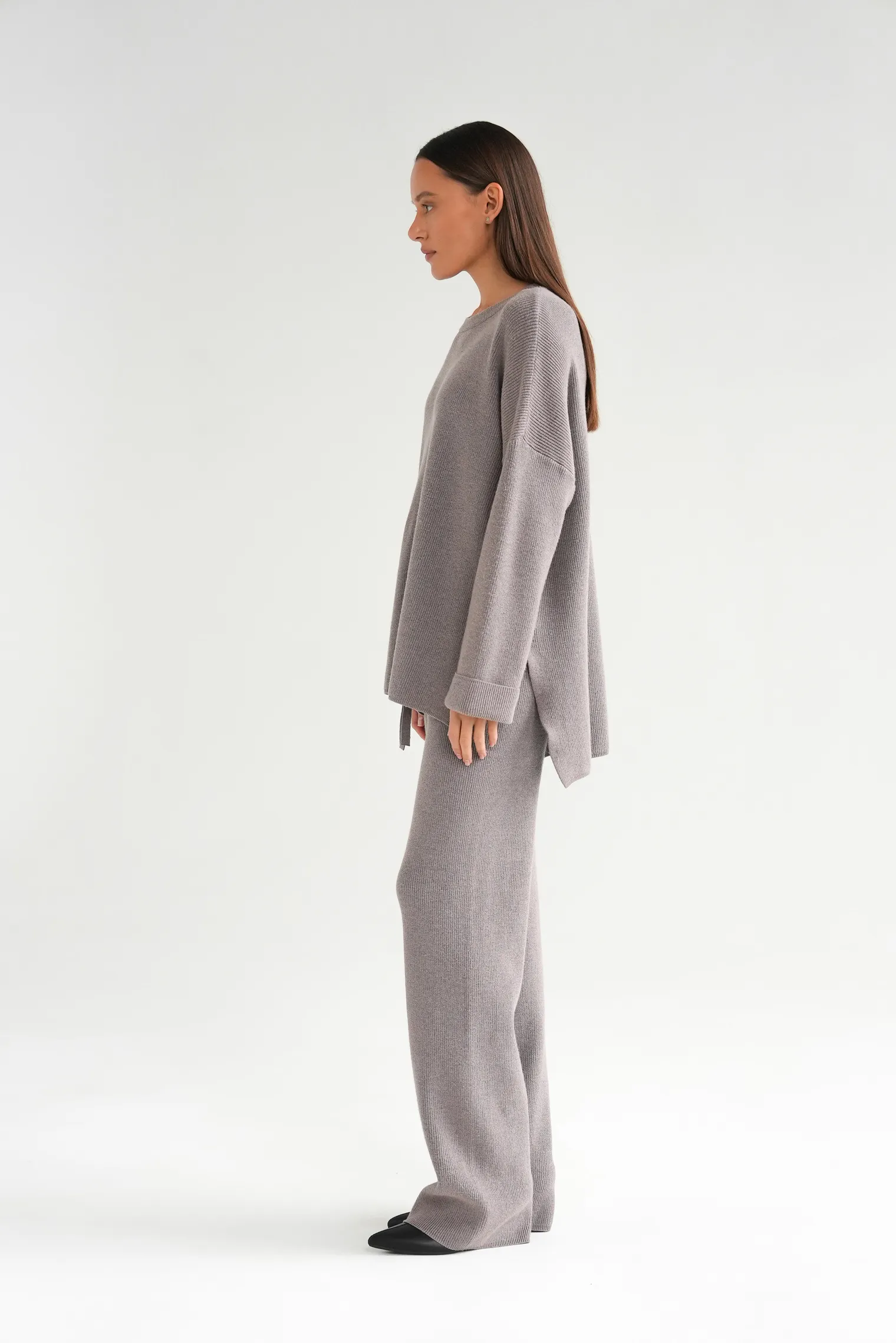 Комплект: джемпер, брюки цвета капучино фото 3