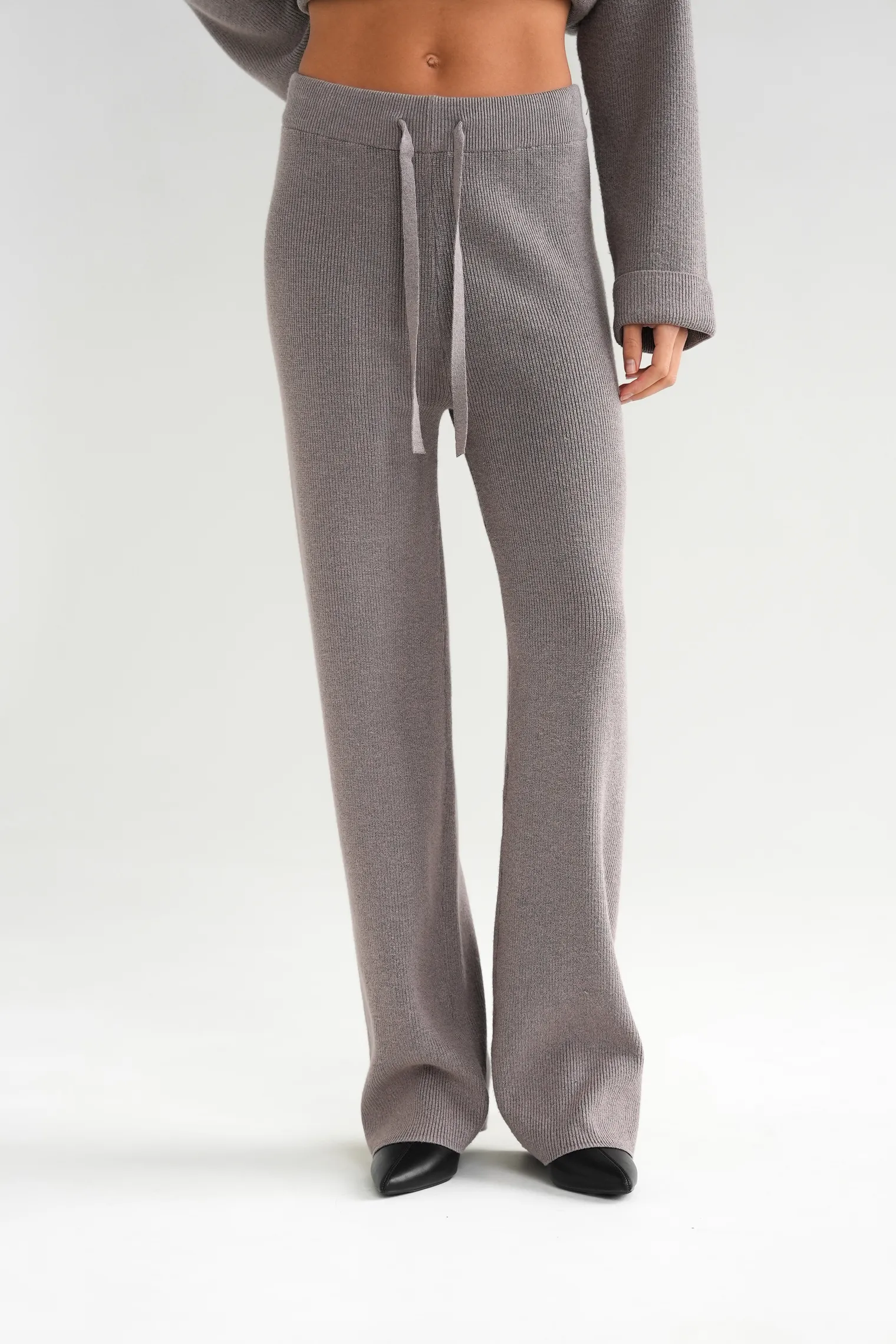 Комплект: джемпер, брюки цвета капучино фото 6