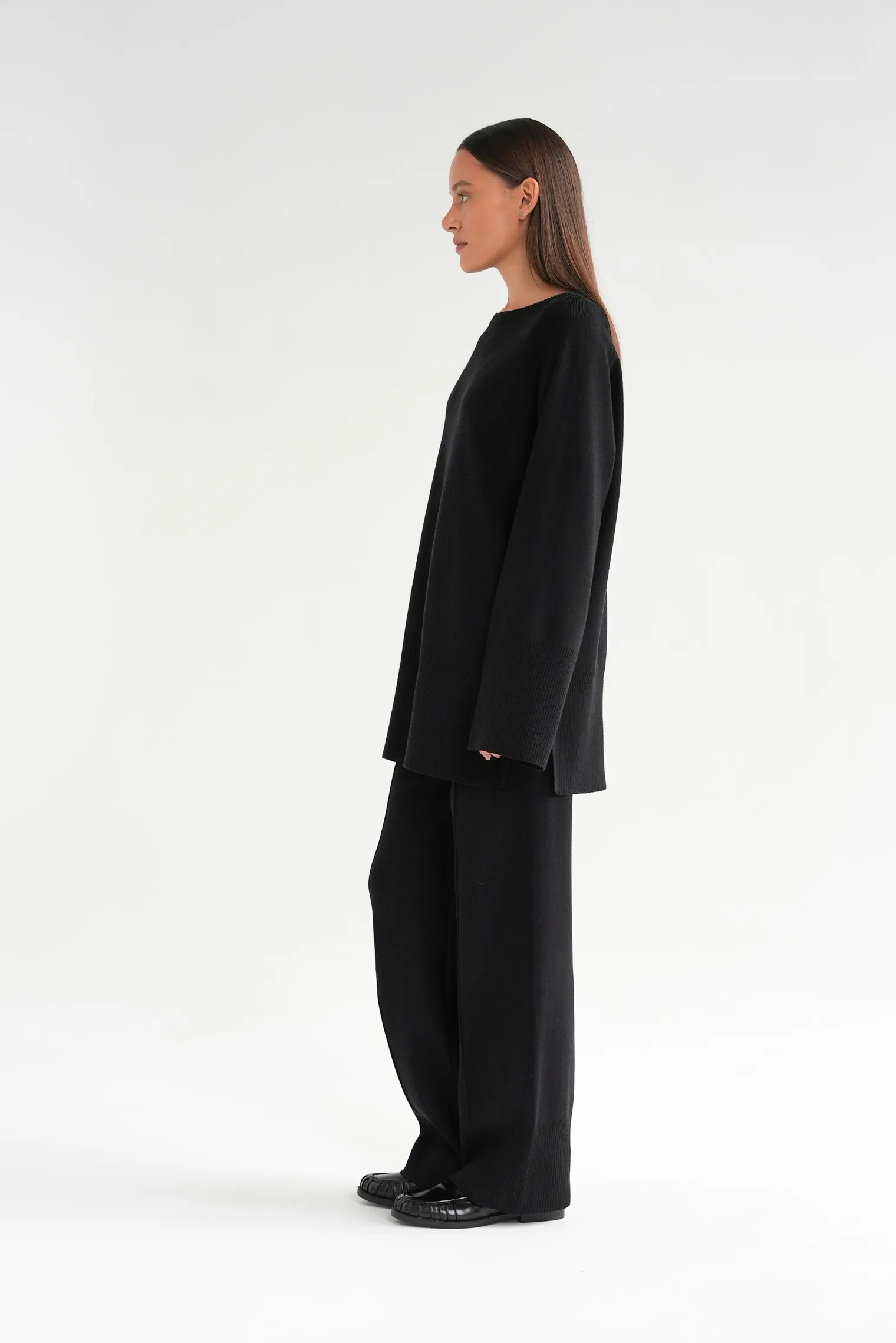 Комплект: джемпер, брюки чёрного цвета фото 7