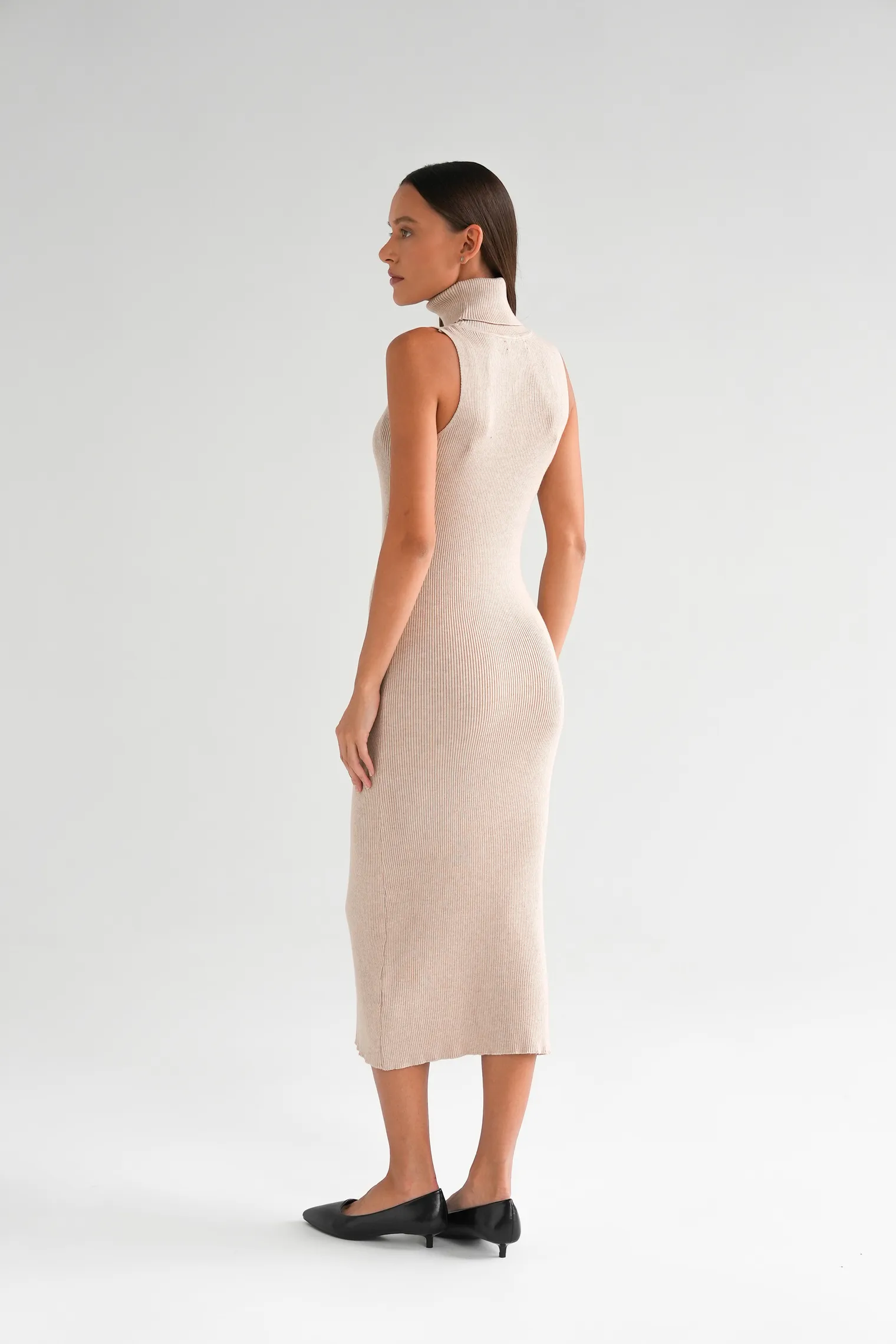 Комплект: платье, кардиган бежевого цвета фото 9