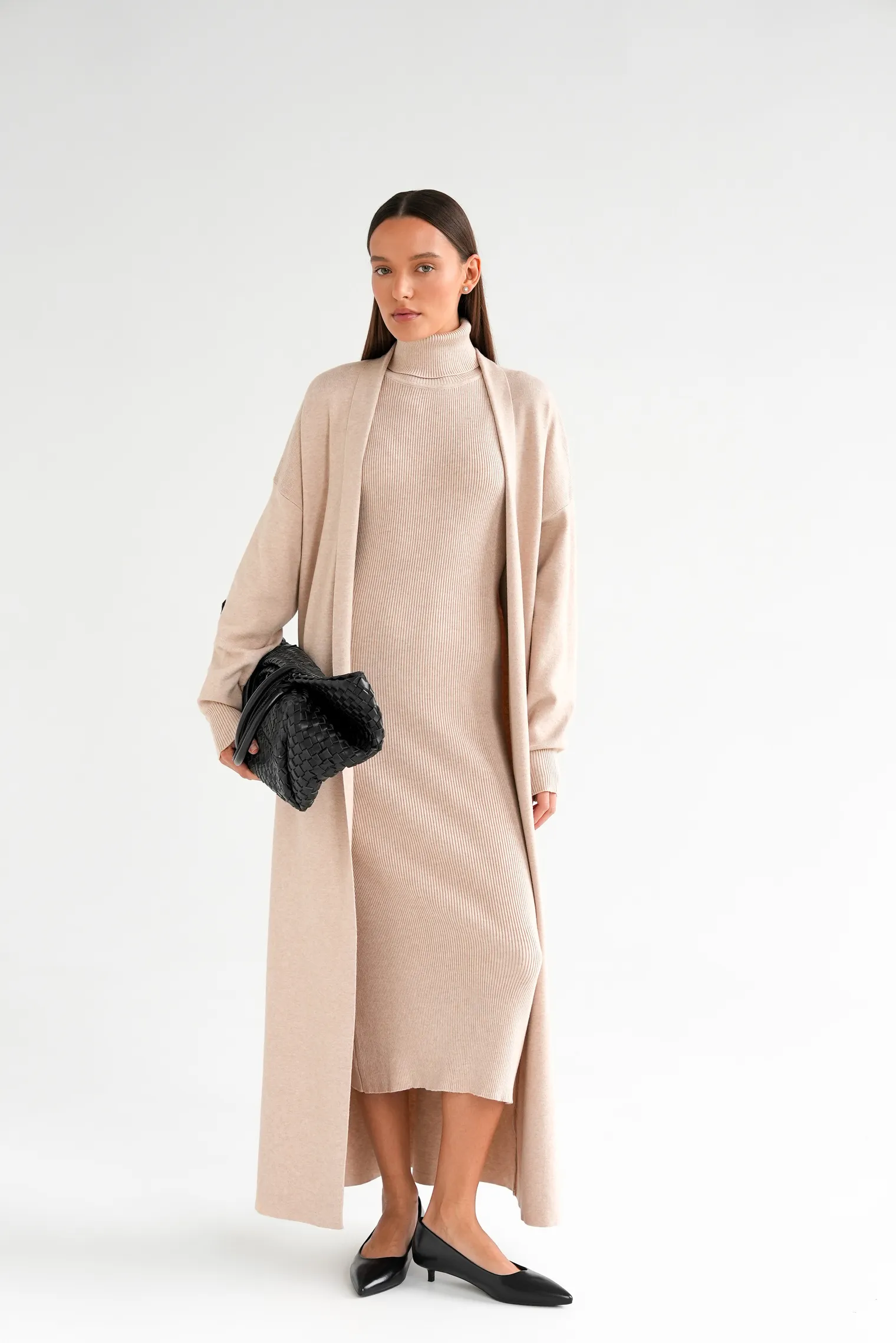 Комплект: платье, кардиган бежевого цвета фото 1