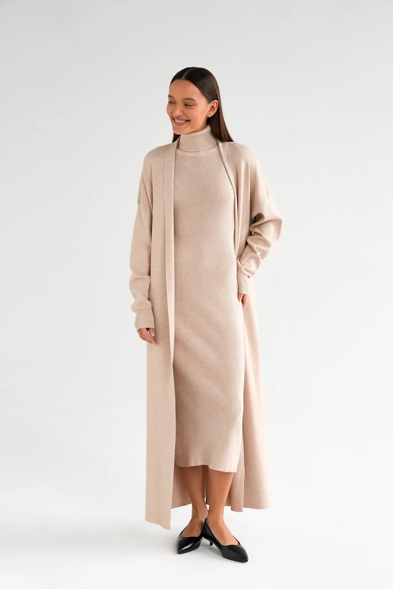 Комплект: платье, кардиган бежевого цвета фото 5