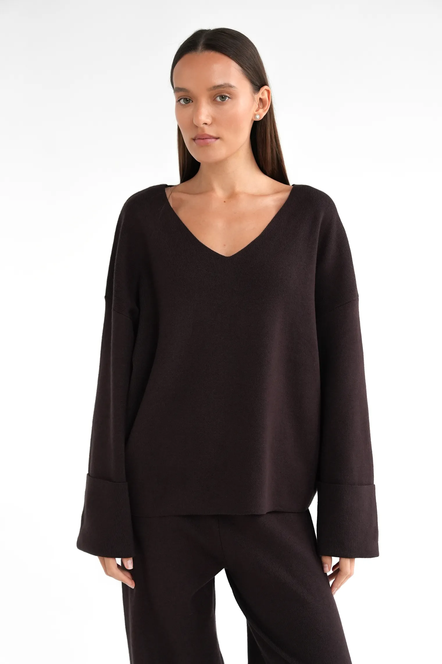 Комплект: джемпер, брюки цвета горький шоколад фото 8