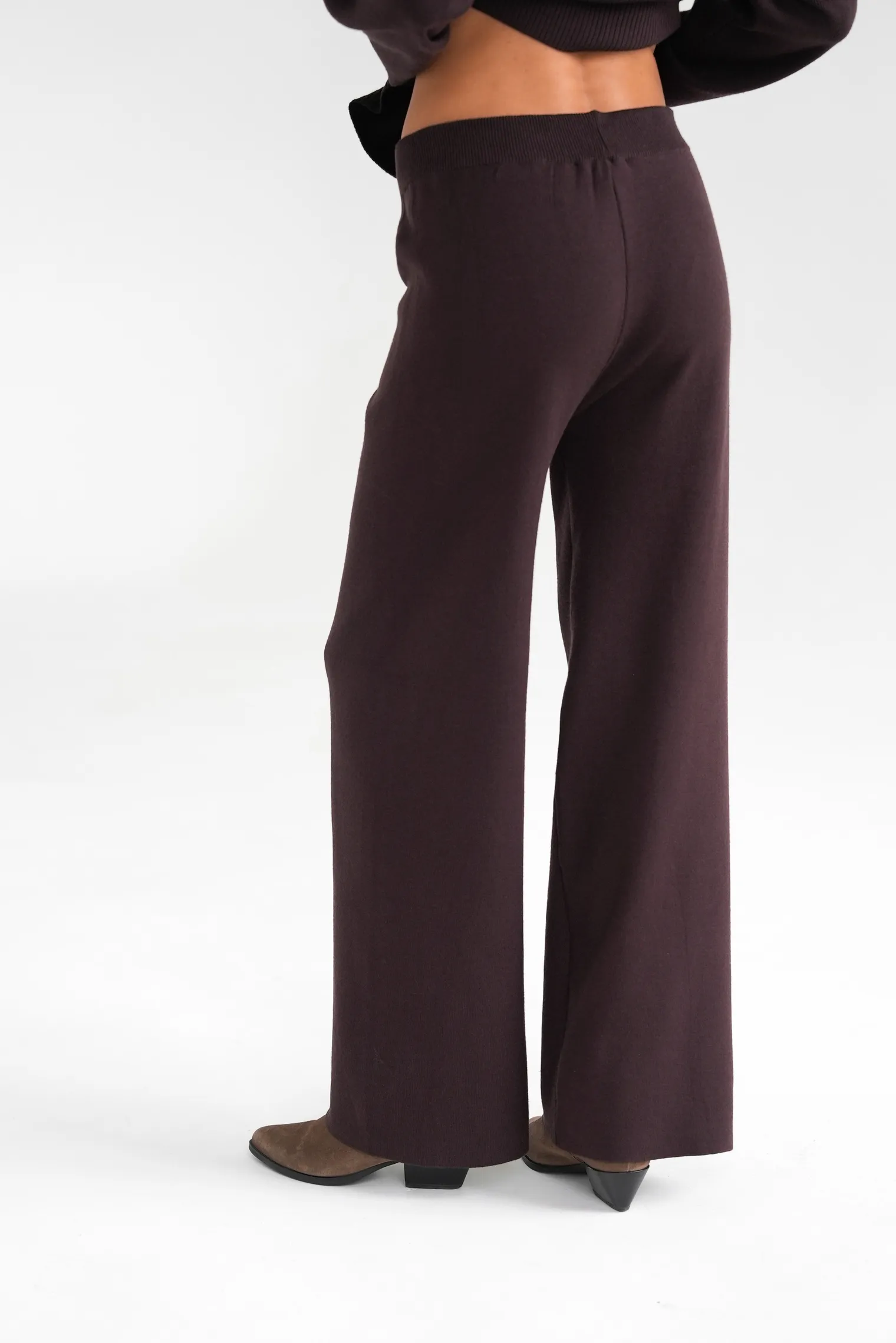 Комплект: джемпер, брюки цвета горький шоколад фото 7