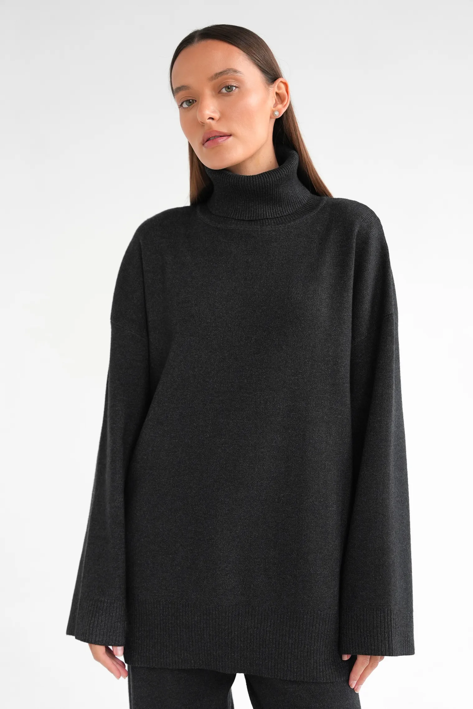 Комплект: джемпер, брюки графитового цвета фото 7