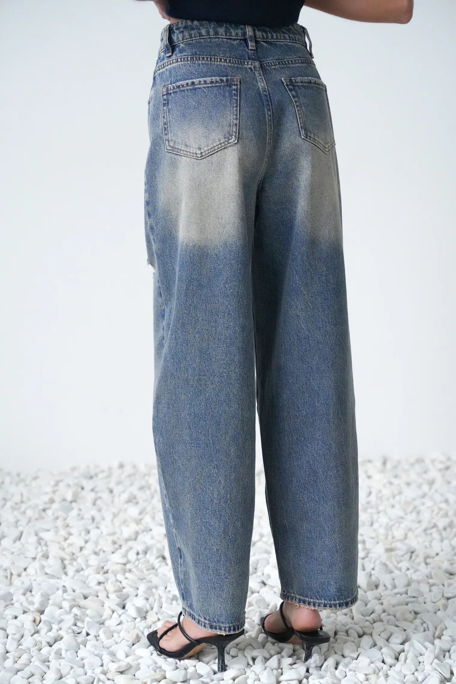 Джинсы свободного кроя в винтажном стиле синего цвета фото 5